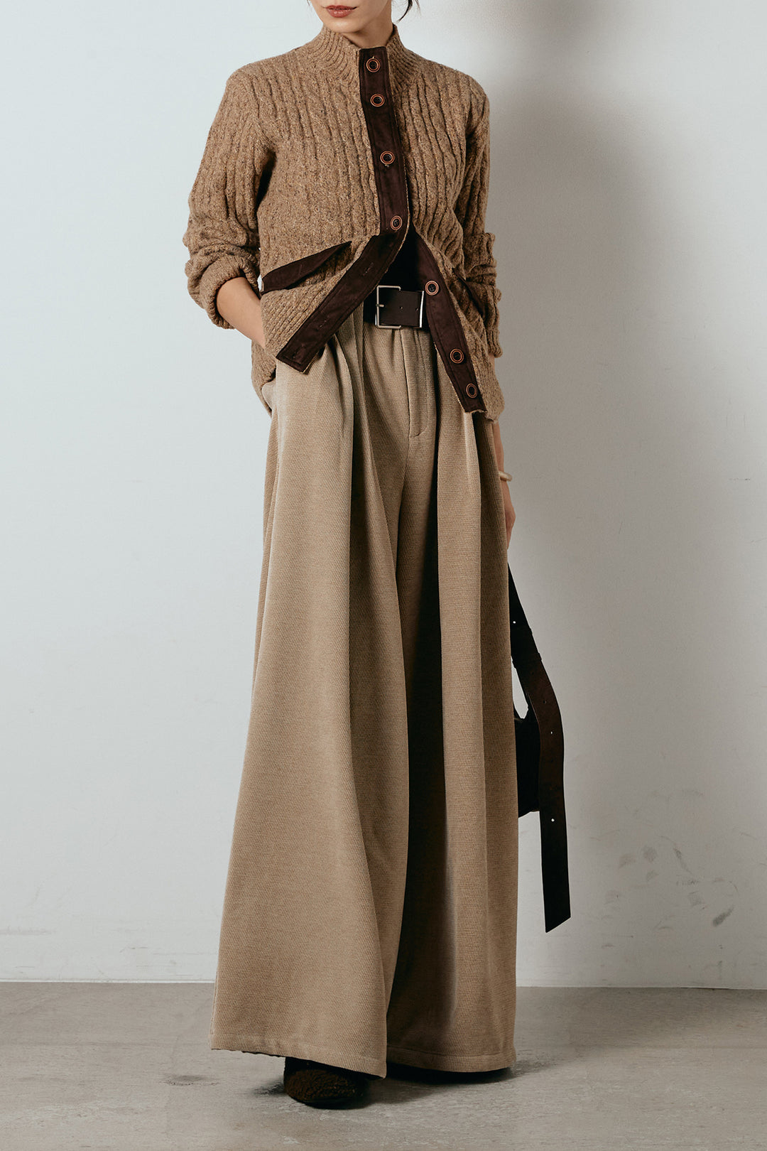 [SET]ボトルネックケーブルニットカーディガン+ベルトループコーデュロイワイドパンツ(2set)