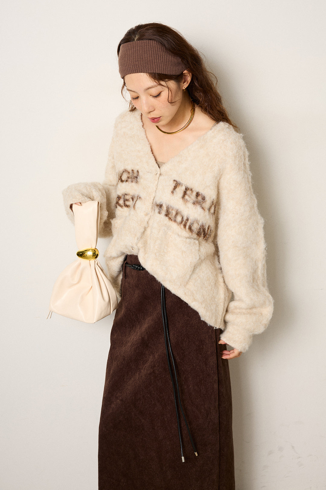 [SET]ウール混透かしロゴニットカーディガン+ロープベルト付きスウェード調スカート(2set)