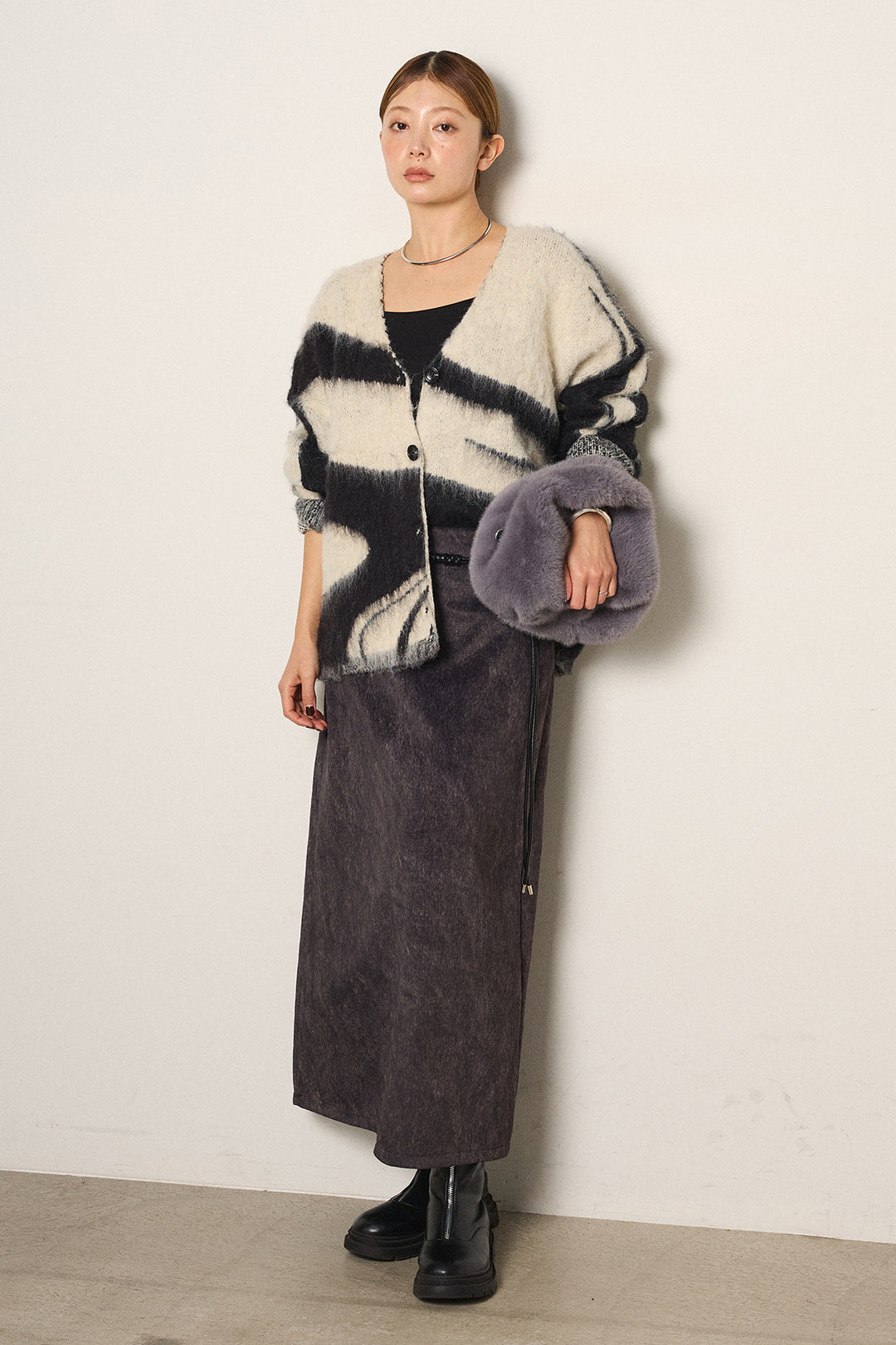 [SET]アクセントブラッシュドカーディガン+ロープベルト付きスウェード調スカート(2set)