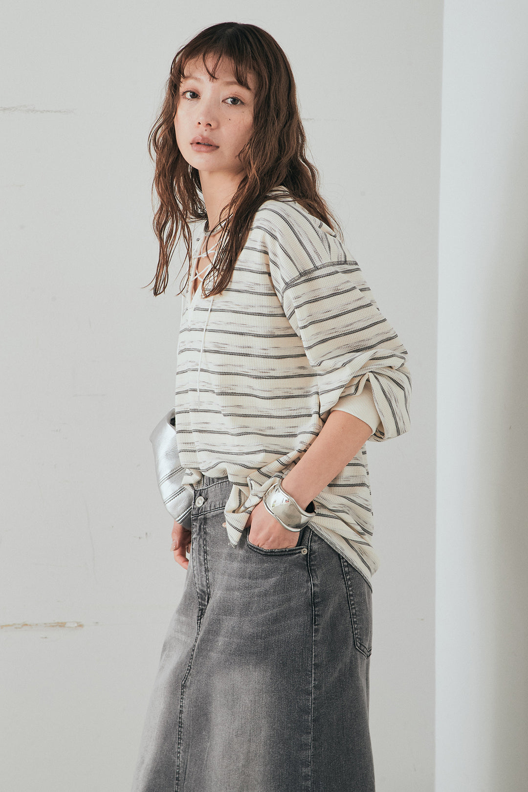 [SET]レースアップワッフルボーダートップス+ウエストクロスデニムタイトスカート(2set)