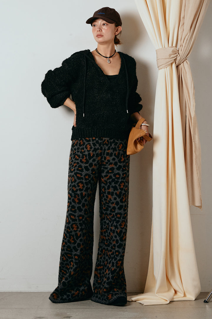 [SET]ブークレキーネックプルオーバー+リラックスレオパード柄ニットパンツ(2set)