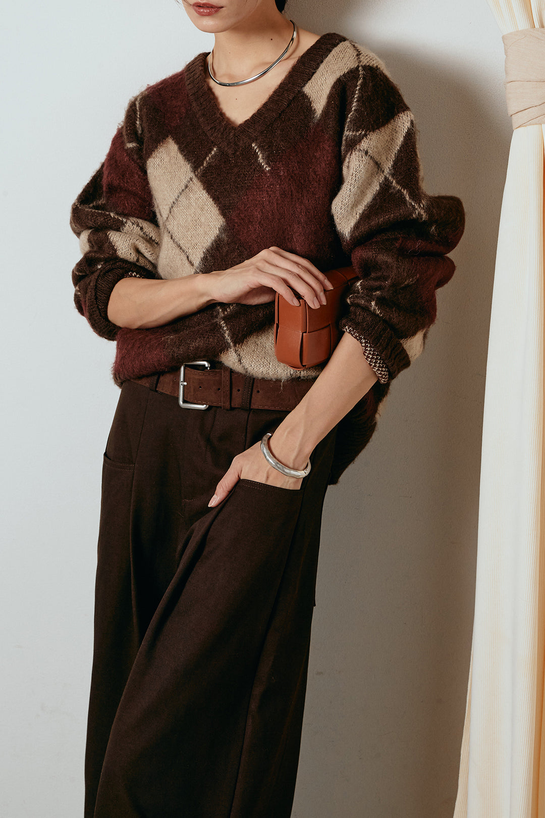 [SET]アクリルモヘアアーガイルVネックプルオーバー+太ベルト付きタックデザインワイドパンツ(2set)
