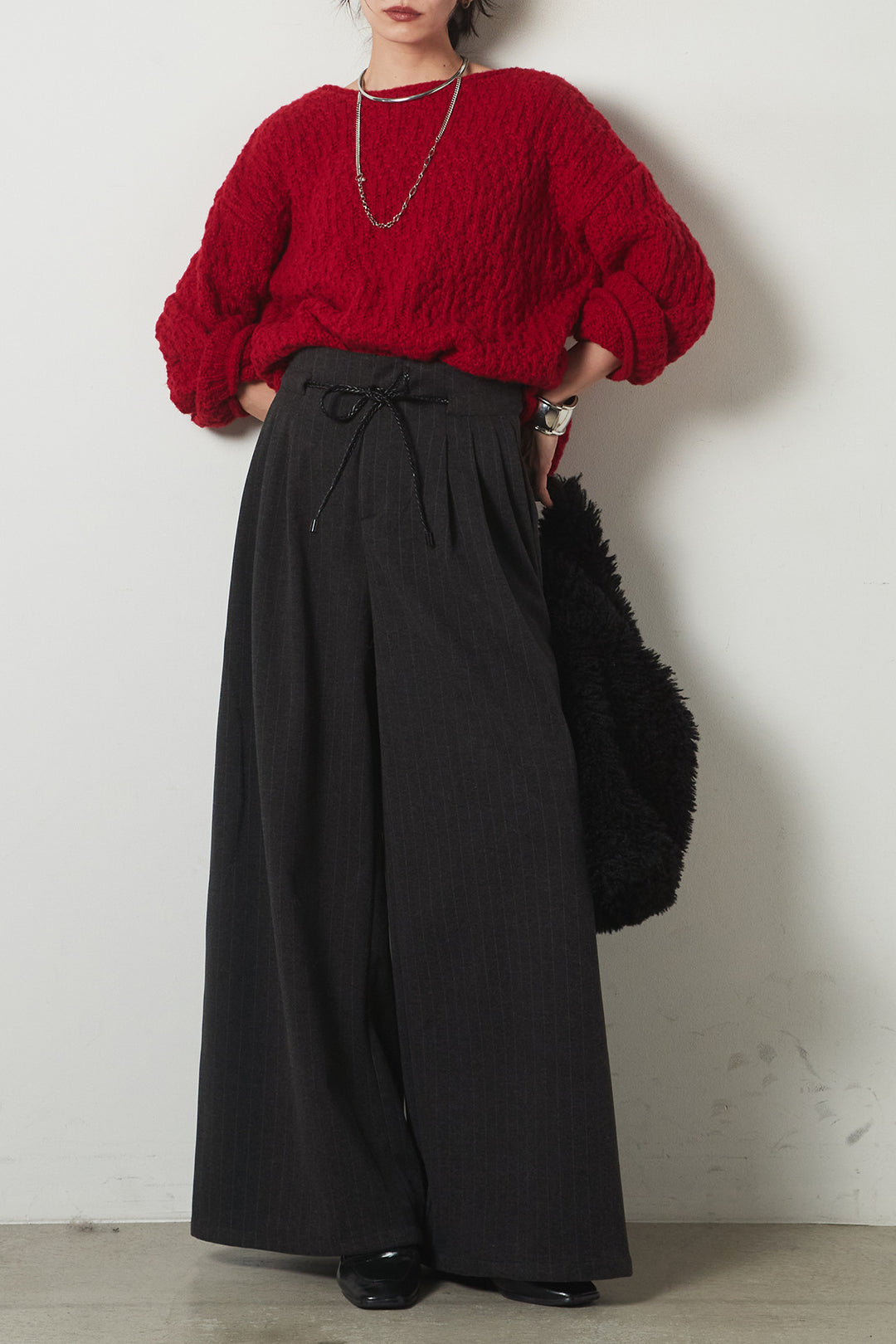 [SET]ボリューム編みニットプルオーバー+編みベルト付きピンストライプワイドパンツ(2set)