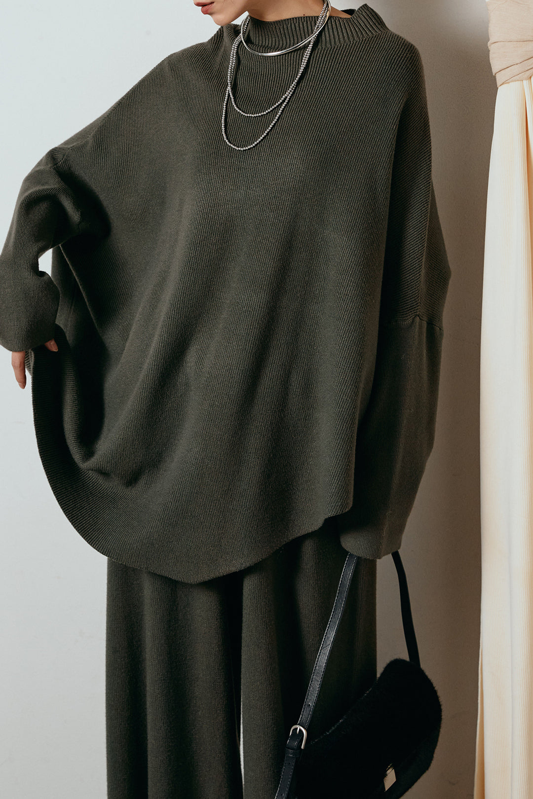 [SET]ポンチョシルエットニットSETUP