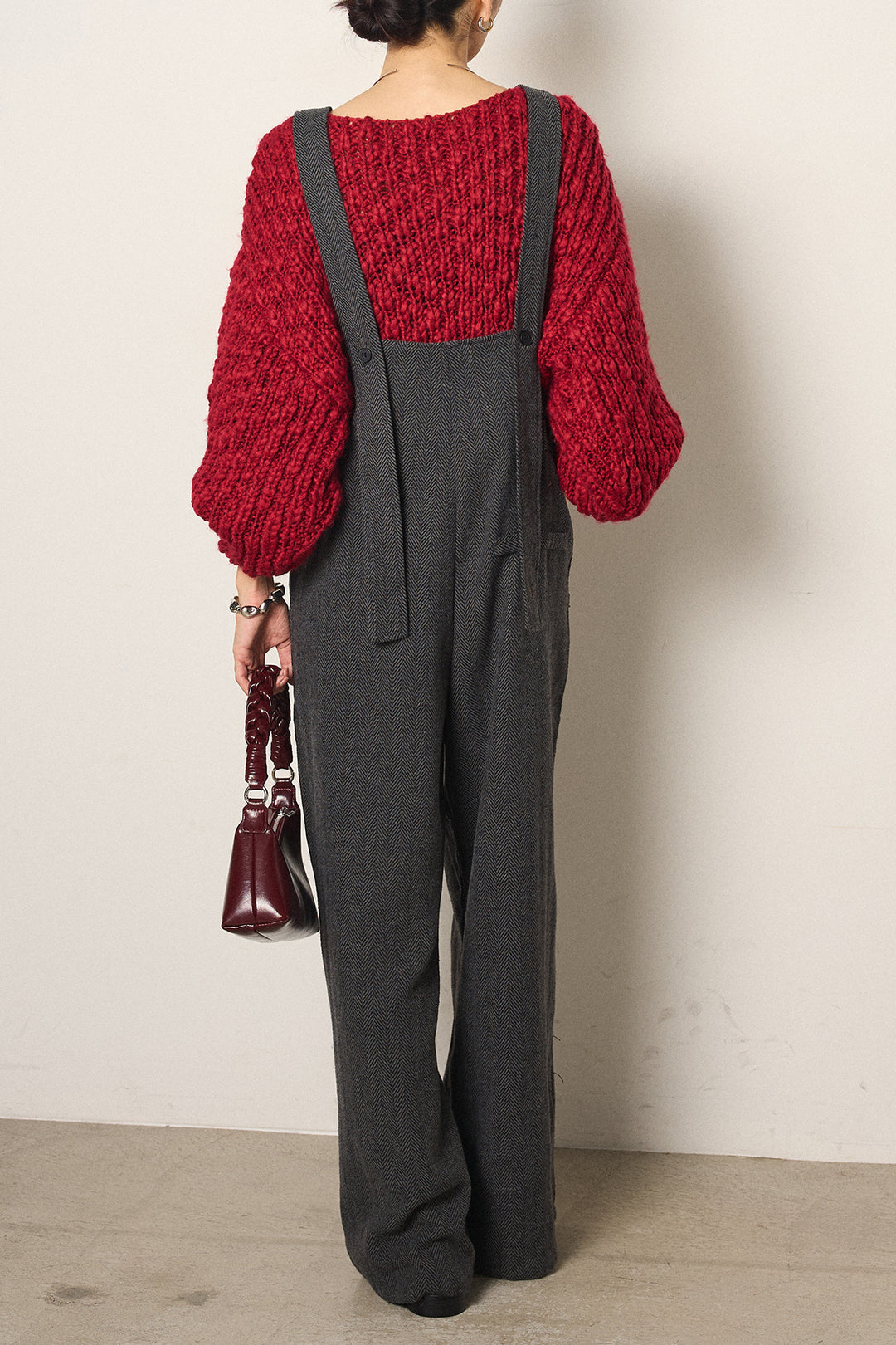 [SET]チャンキースラブニットクロップドプルオーバー+クラシックヘリンボーンサロペット(2set)