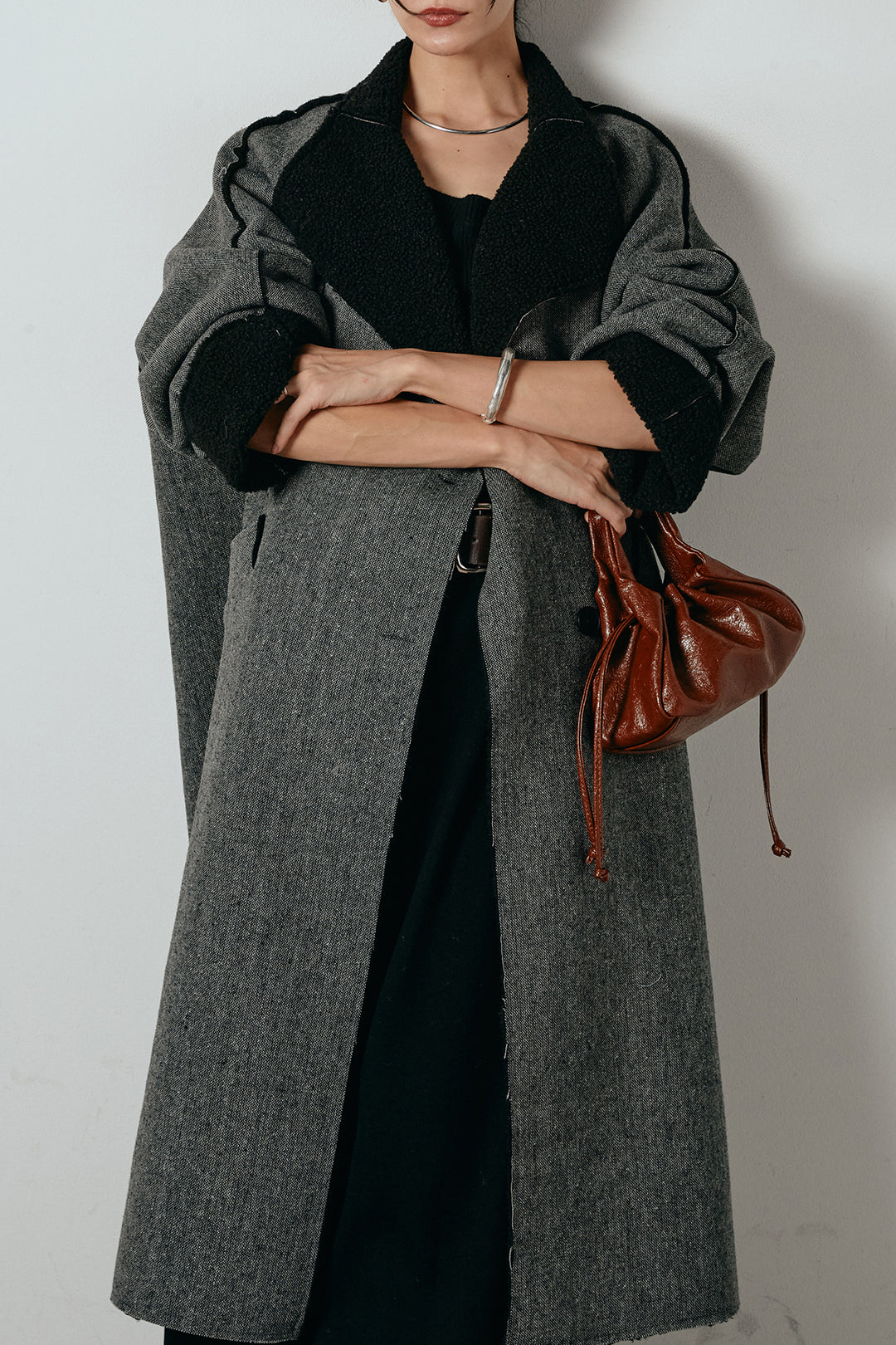 [SET]裏地ボアハイネックロングアウター+フェイクレザー太ベルト付きタックワイドパンツ(2set)