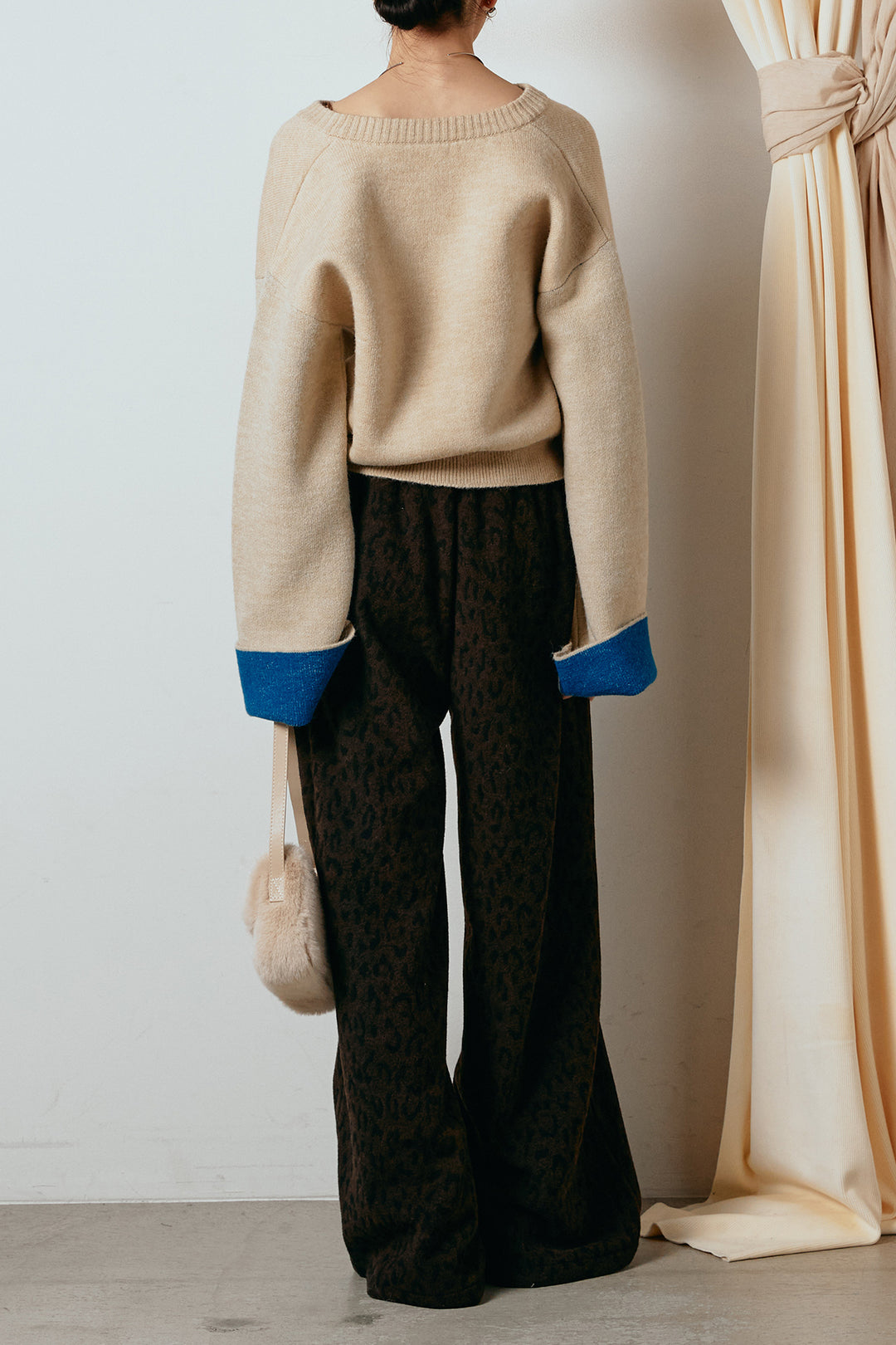 [SET]アルパカタッチダブルフェイスカーディガン+レオパードジャガードニットパンツ(2set)