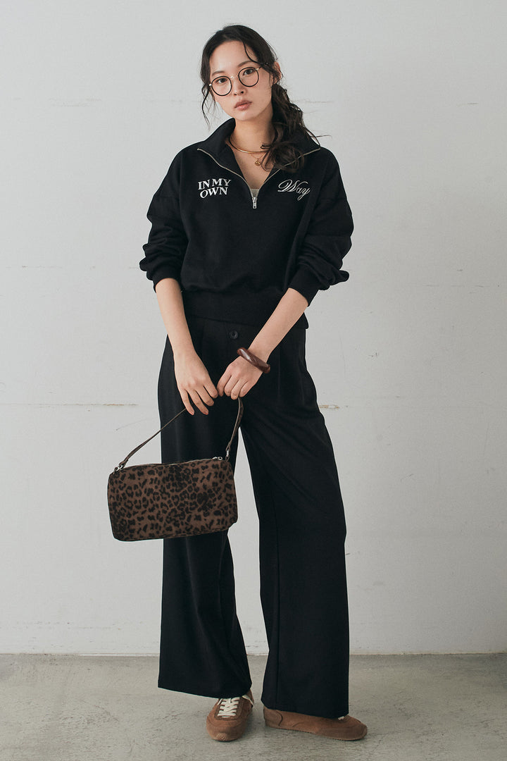 [SET]裏毛ロゴ刺繍ハーフZIPスウェット+斜めボタンタック入りスラックス(2set)