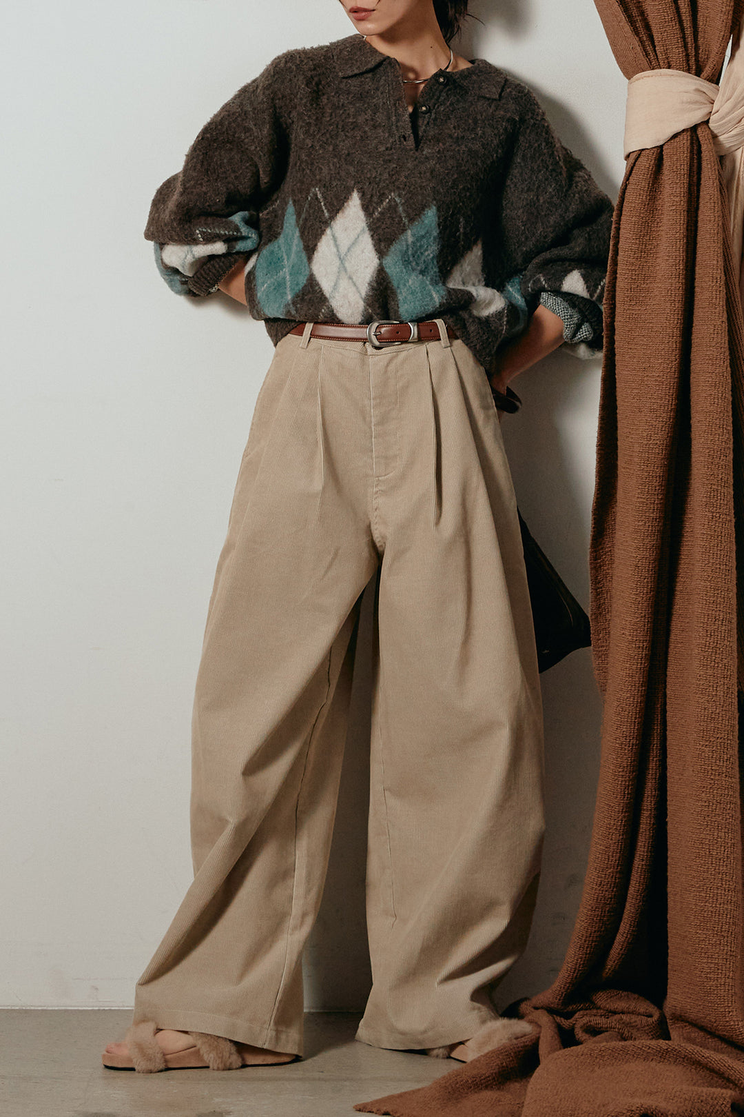 [SET]アーガイル柄ポロニットトップス+フロントタック入りコーデュロイパンツ(2set)