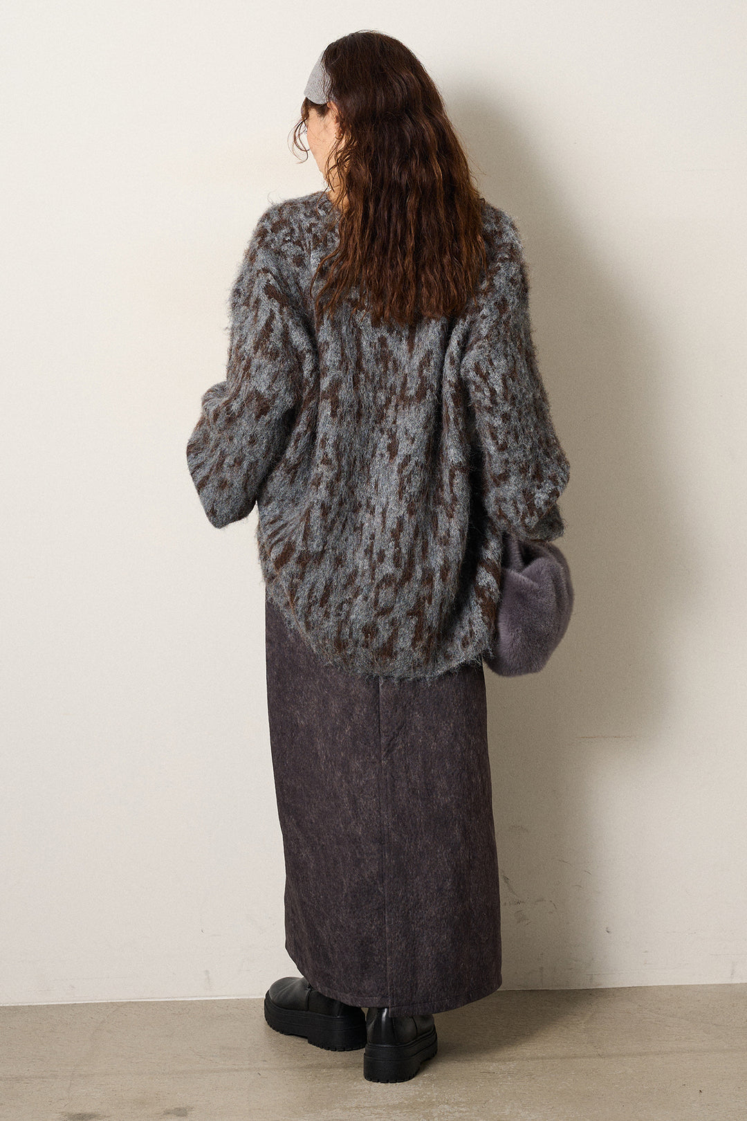 [SET]フラッフィーレオパードシャギーニット+ロープベルト付きスウェード調スカート(2set)