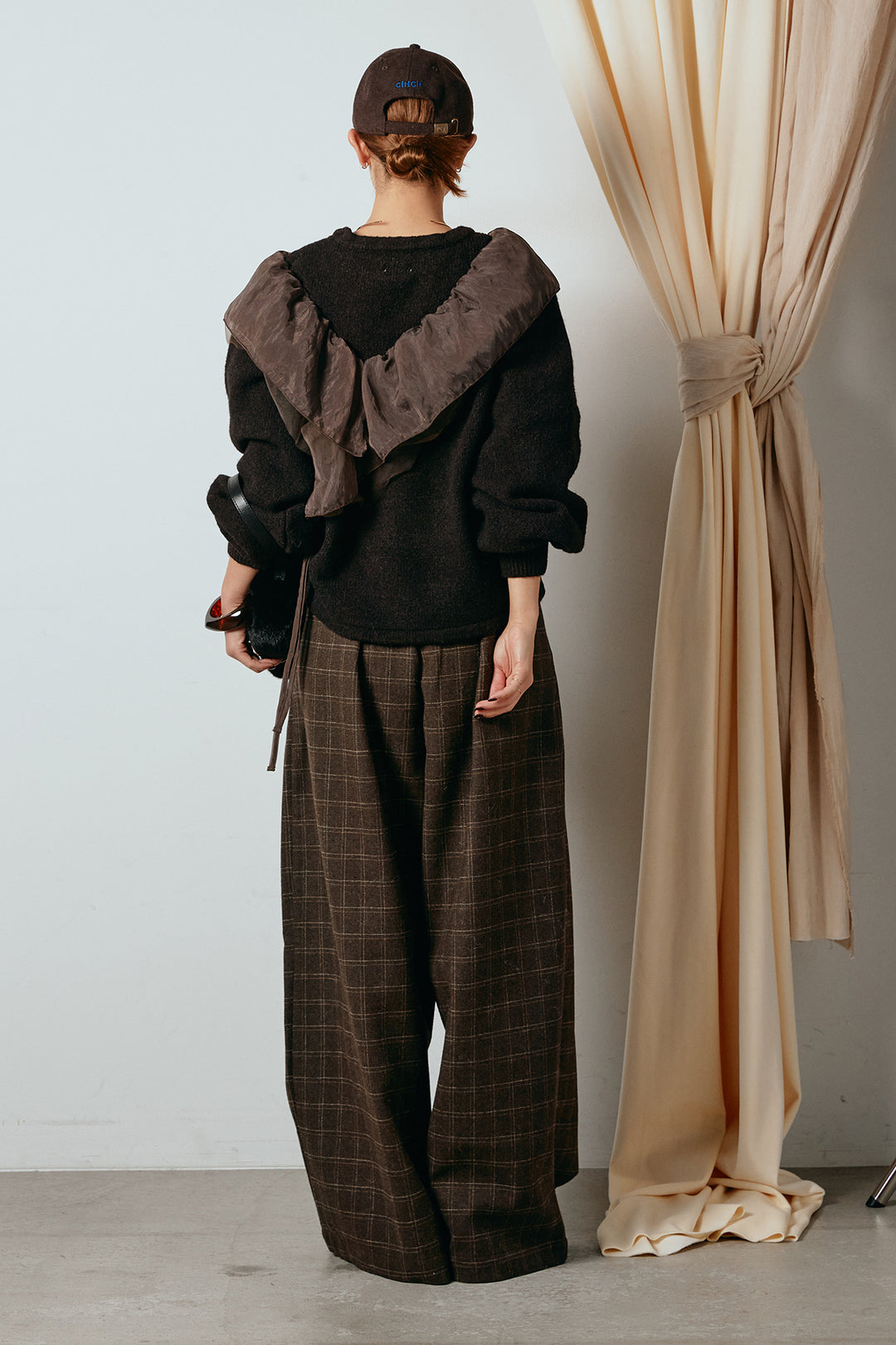 [SET]アシンメトリーフリルニットトップス+ウールライクチェックタックパンツ(2set)