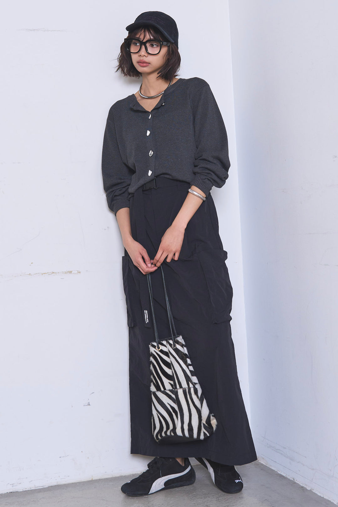 [SET]リサイクルポリニュアンス釦カーデ+撥水加工ナイロンスカート(2set)