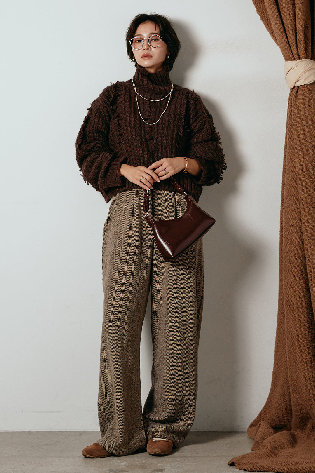 [SET]フリンジタートルショートニット+クラシックヘリンボーンサロペット(2set)