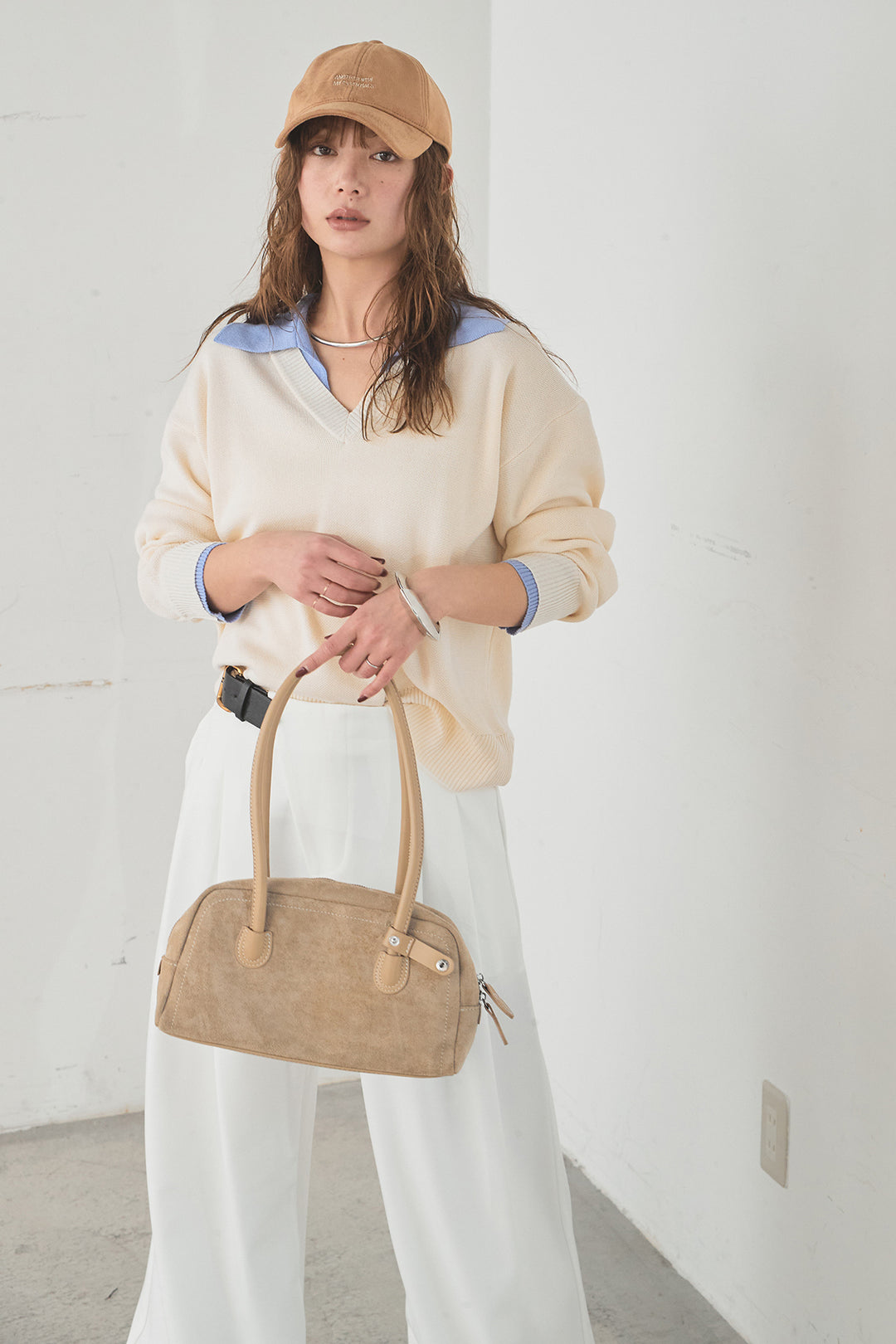 [SET]バイカラーニットレイヤード風プルオーバー+サイドベルトタック入りスラックス(2set)