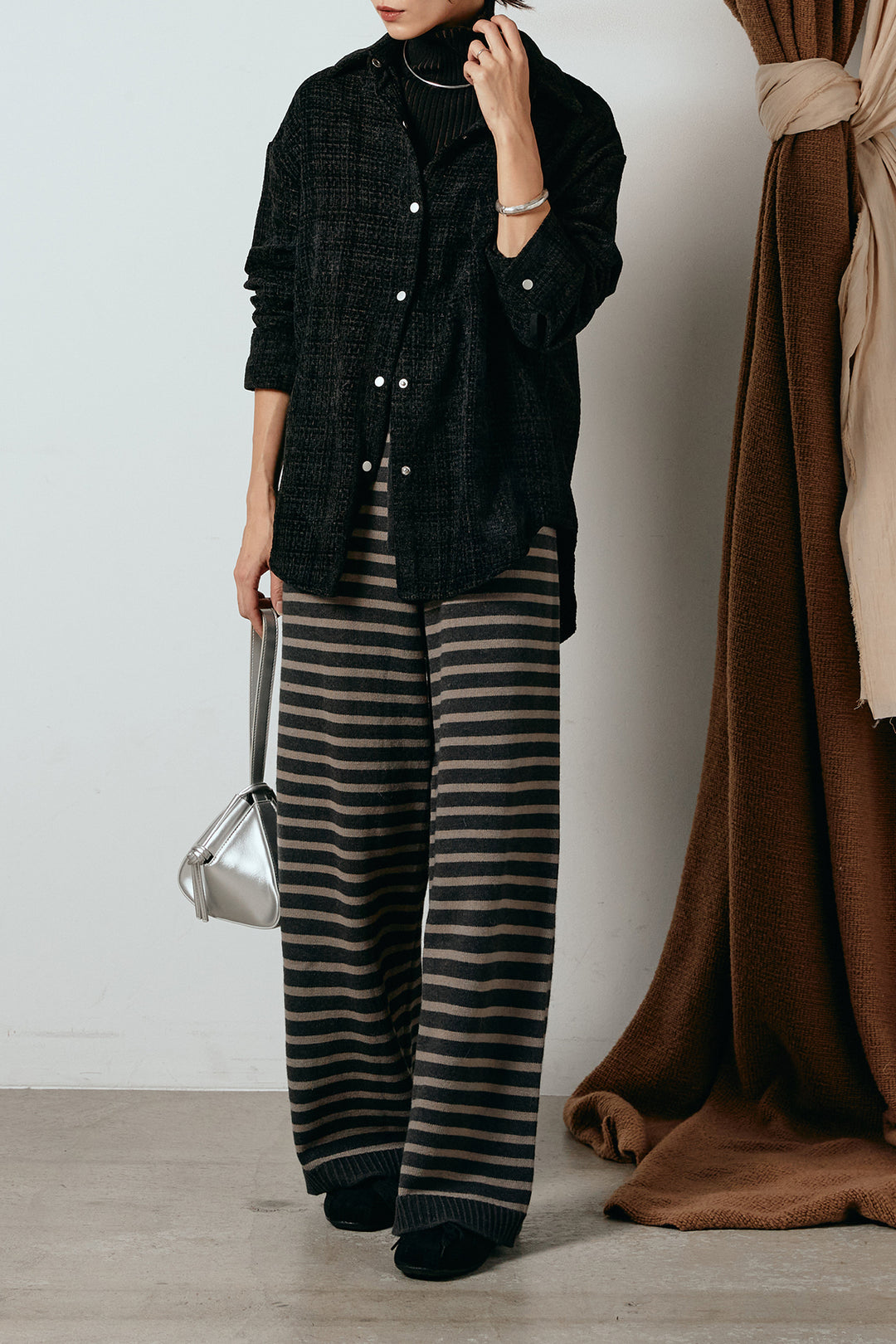 [SET]ルーズクラッシュツイルシャツ+ボーダーリラックスニットパンツ(2set)