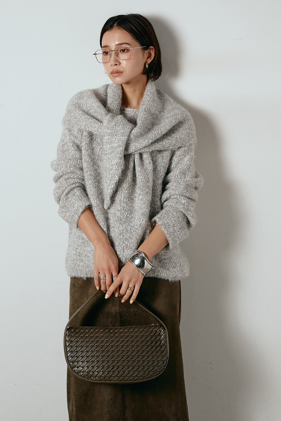 [SET]スカーフ付きミックスニットトップス+スウェードライク裾フリンジスカート(2set)