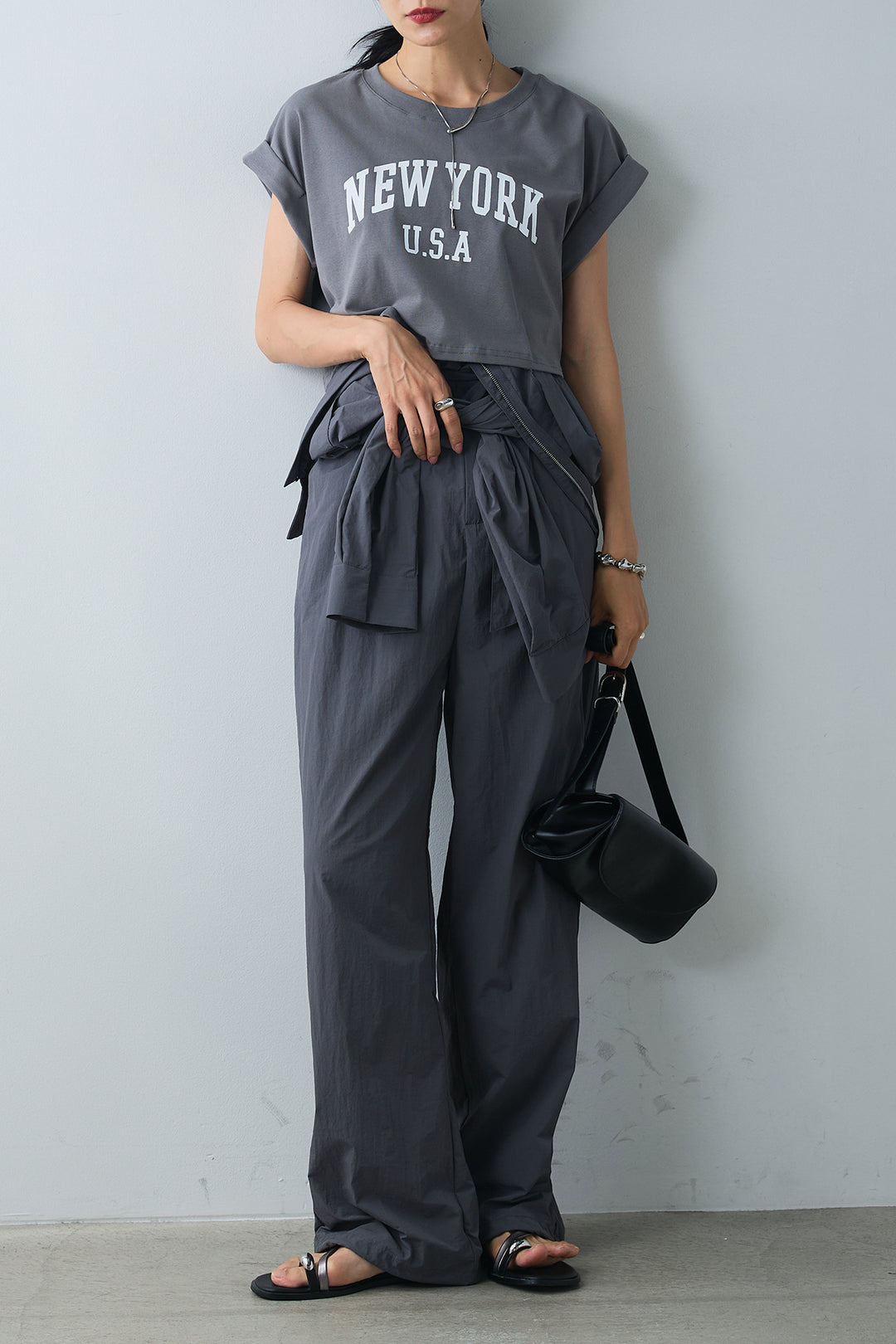 [SET]ショート丈NEWYORKロゴTシャツ+合繊ジャンプスーツ(2set)