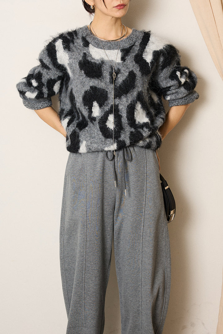 [SET]ルーズアニマルモヘアニットトップス+スウェットワイドカーブパンツ(2set)