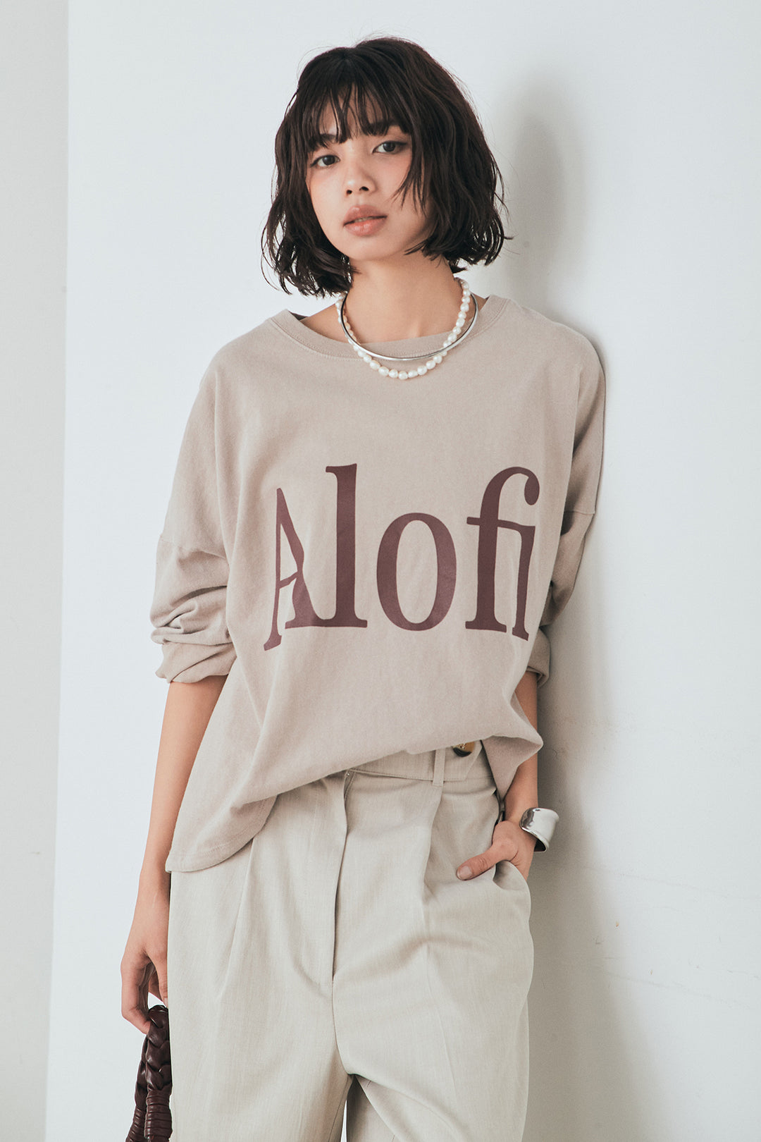 [SET]裾センタードロストロゴプリントワイドTシャツ+センタープレスセミワイドパンツ(2set)