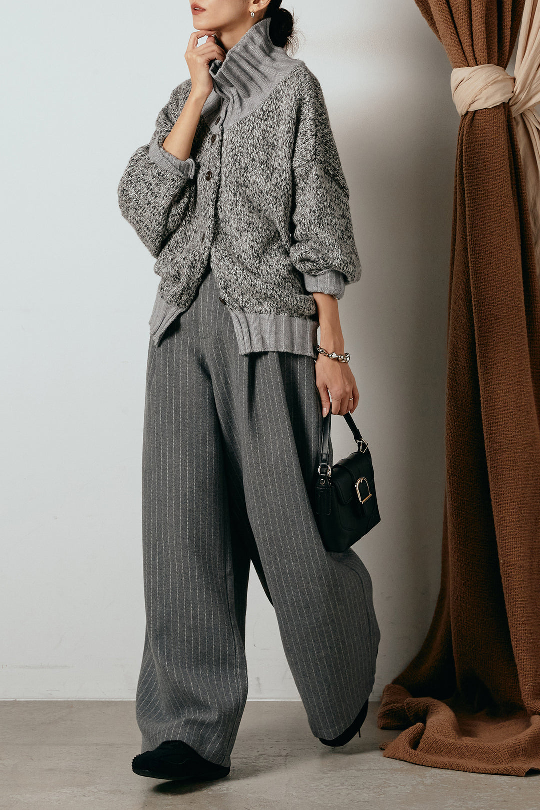 [SET]ハイネックミックスニットカーディガン+ウールライクストライプパンツ(2set)