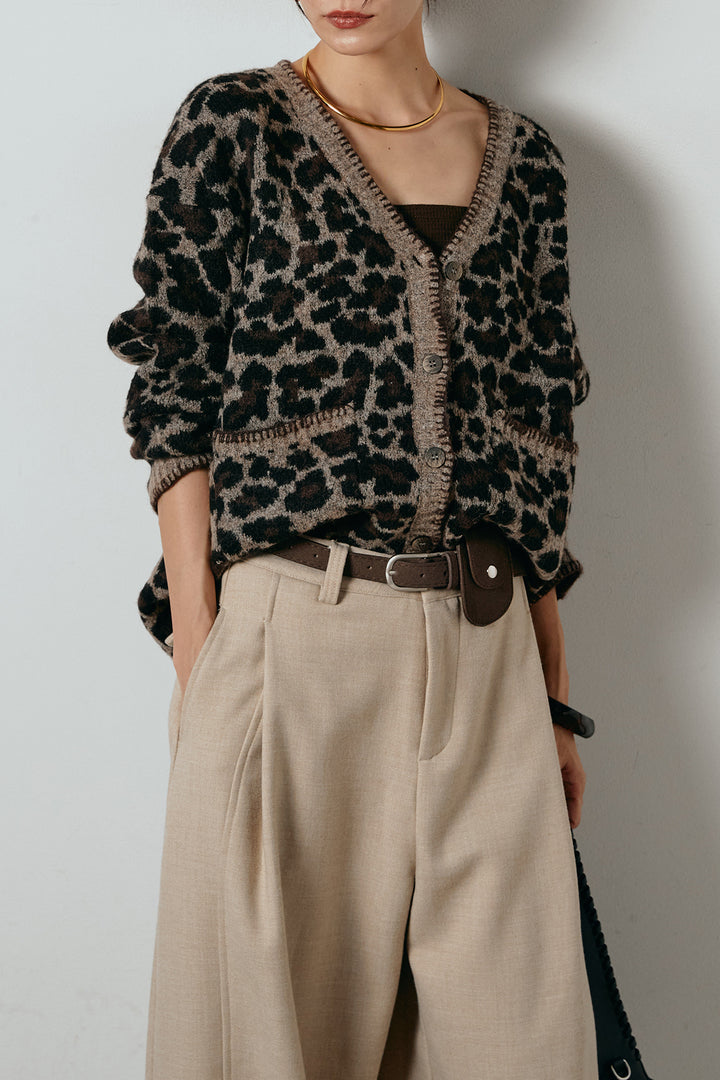 [SET]ステッチデザインレオパードニットカーディガン+ポーチベルト付きカーブパンツ(2set)