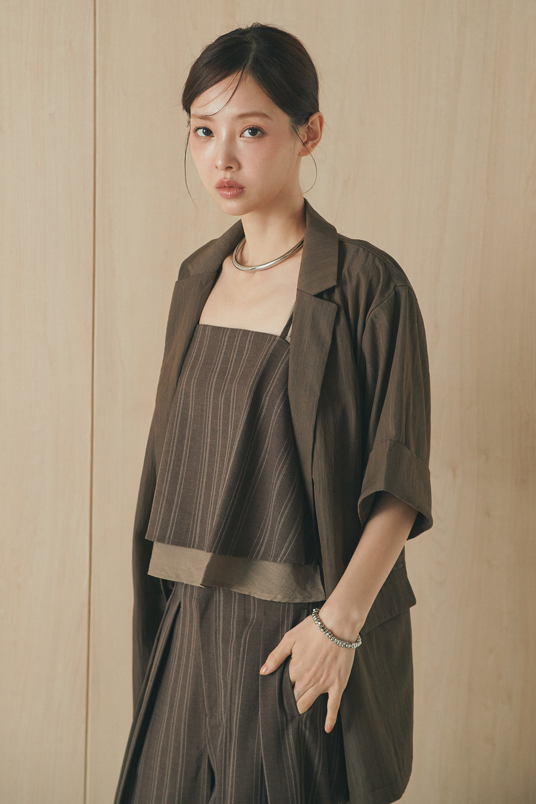 [SET]リネンストライプレイヤードキャミ+リネンストライプタックワイドパンツ(2set)