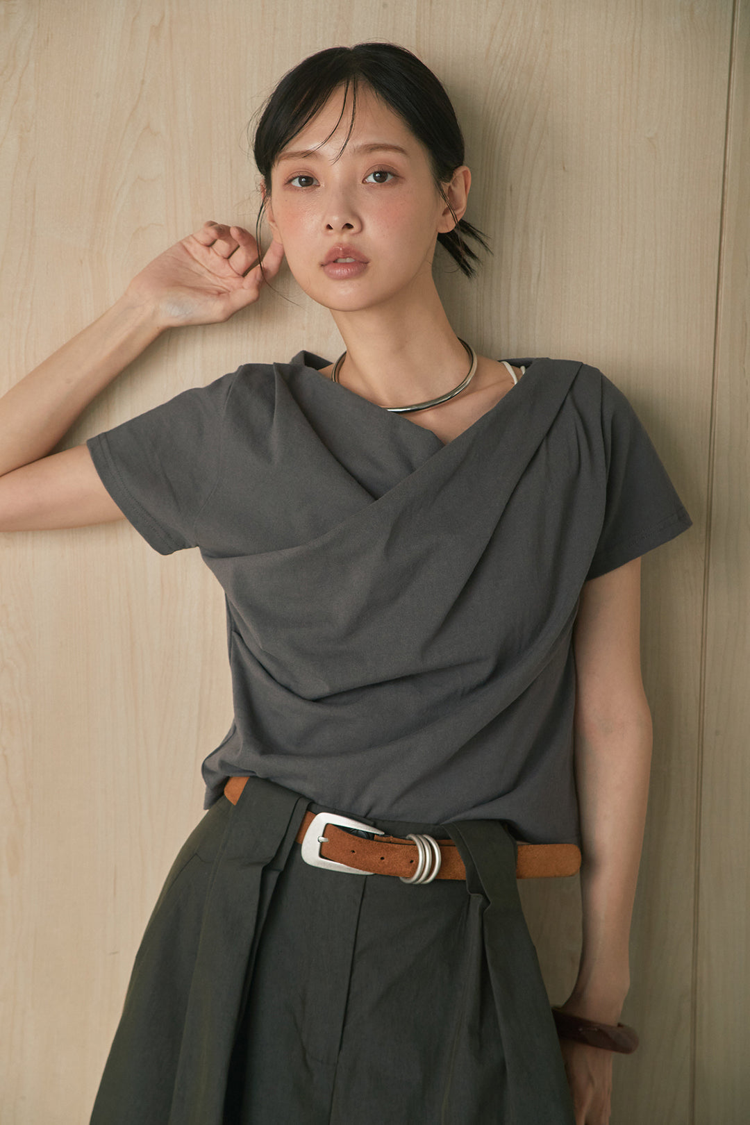 [SET]綿天竺半袖オフショルTシャツ+ニーサイドタックボリュームカーブパンツ(2set)
