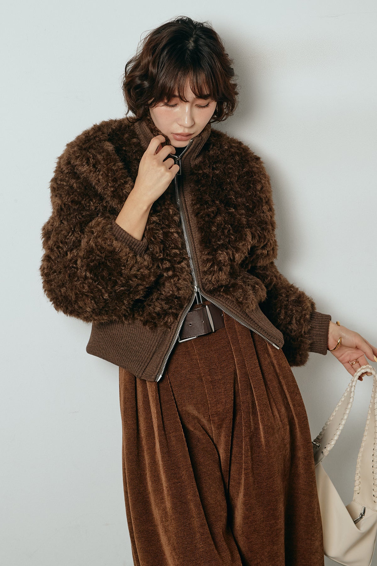 ハイネックショート丈ボアジップブルゾン – ESICA