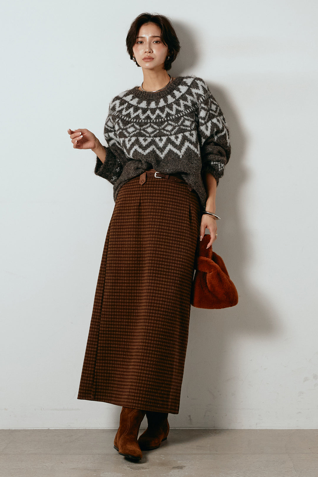 [SET]ノルディック柄Uネックプルオーバー+スエード調ベルト付きチェックナロースカート(2set)