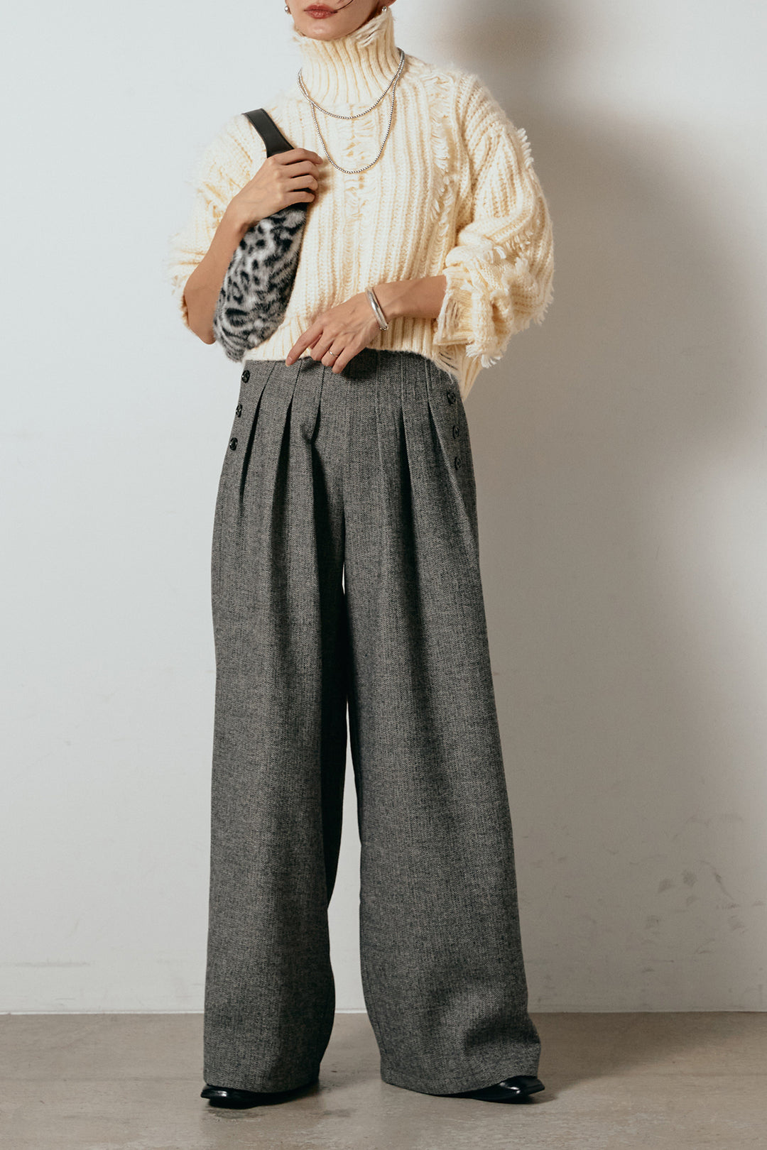 [SET]フリンジタートルショートニット+サイドボタンツイードタックパンツ(2set)