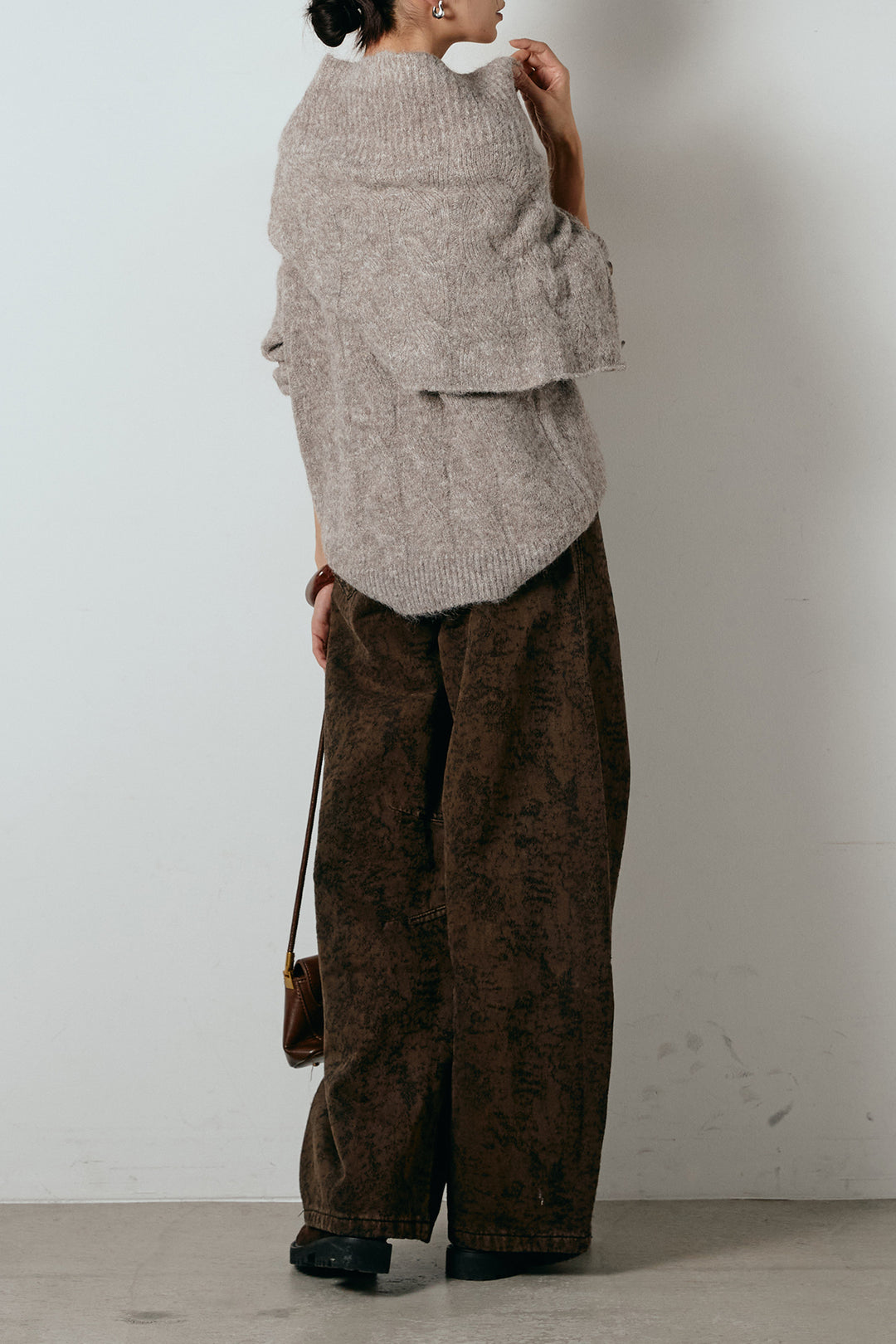 [SET]ケープデザインケーブルニットトップス+ベルト付きニュアンス柄カーブワイドパンツ(2set)