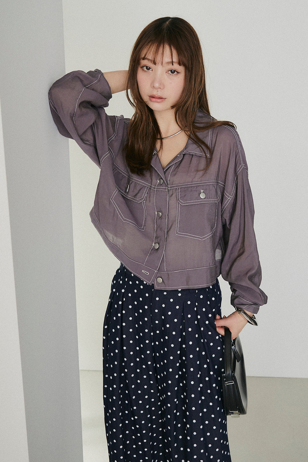 [SET]配色ステッチシアーシャツ+ベルト付きドット柄ワイドパンツ(2set)