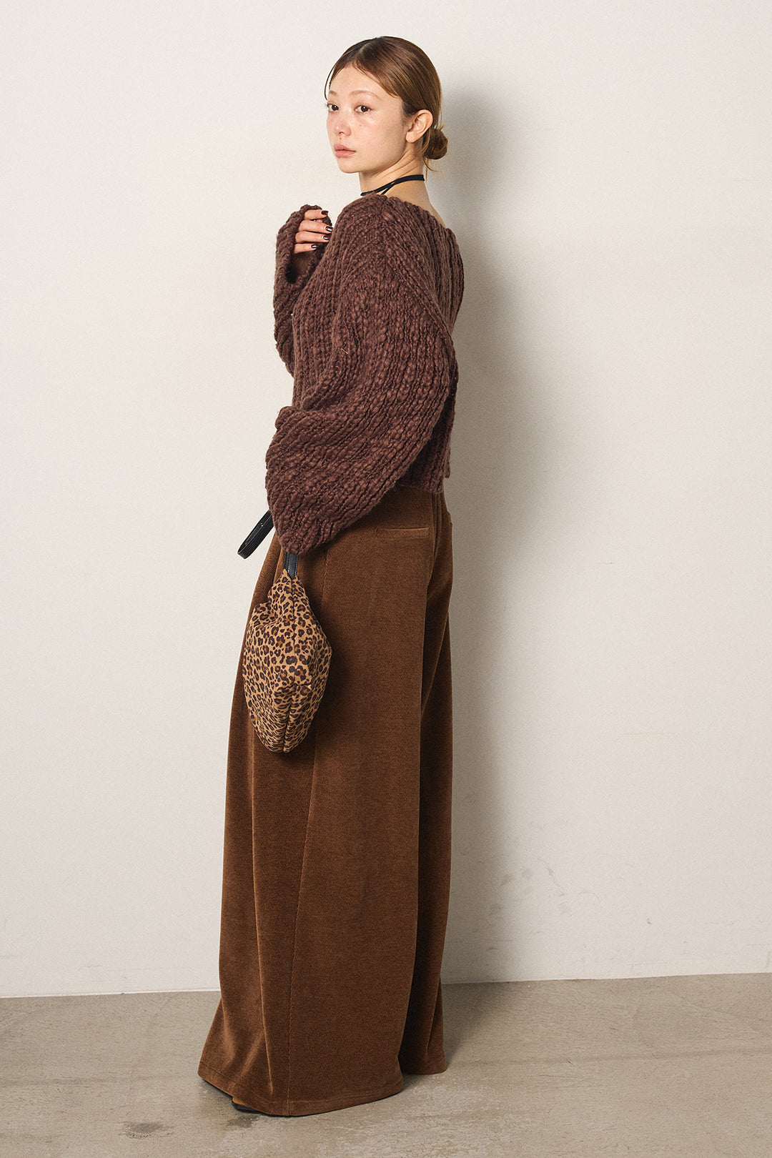 [SET]チャンキースラブニットクロップドプルオーバー+ベルトループコーデュロイワイドパンツ(2set)