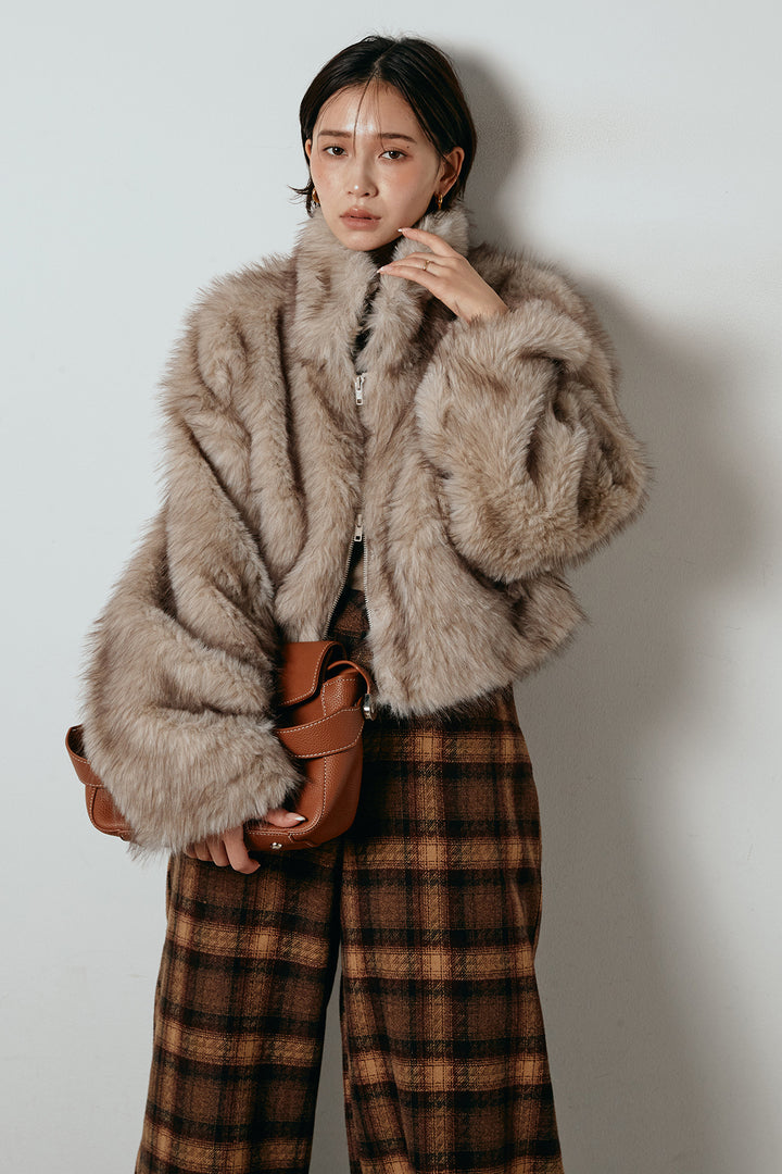 エコファーショート丈ブルゾン