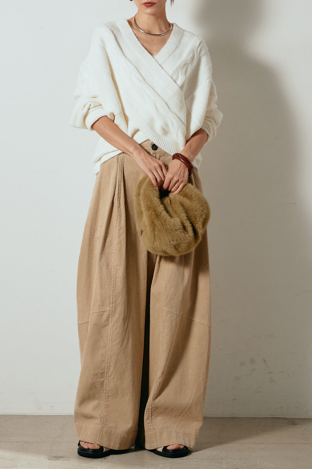 [SET]ケーブルカシュクールニットトップス+タック入りコーデュロイワイドパンツ(2set)