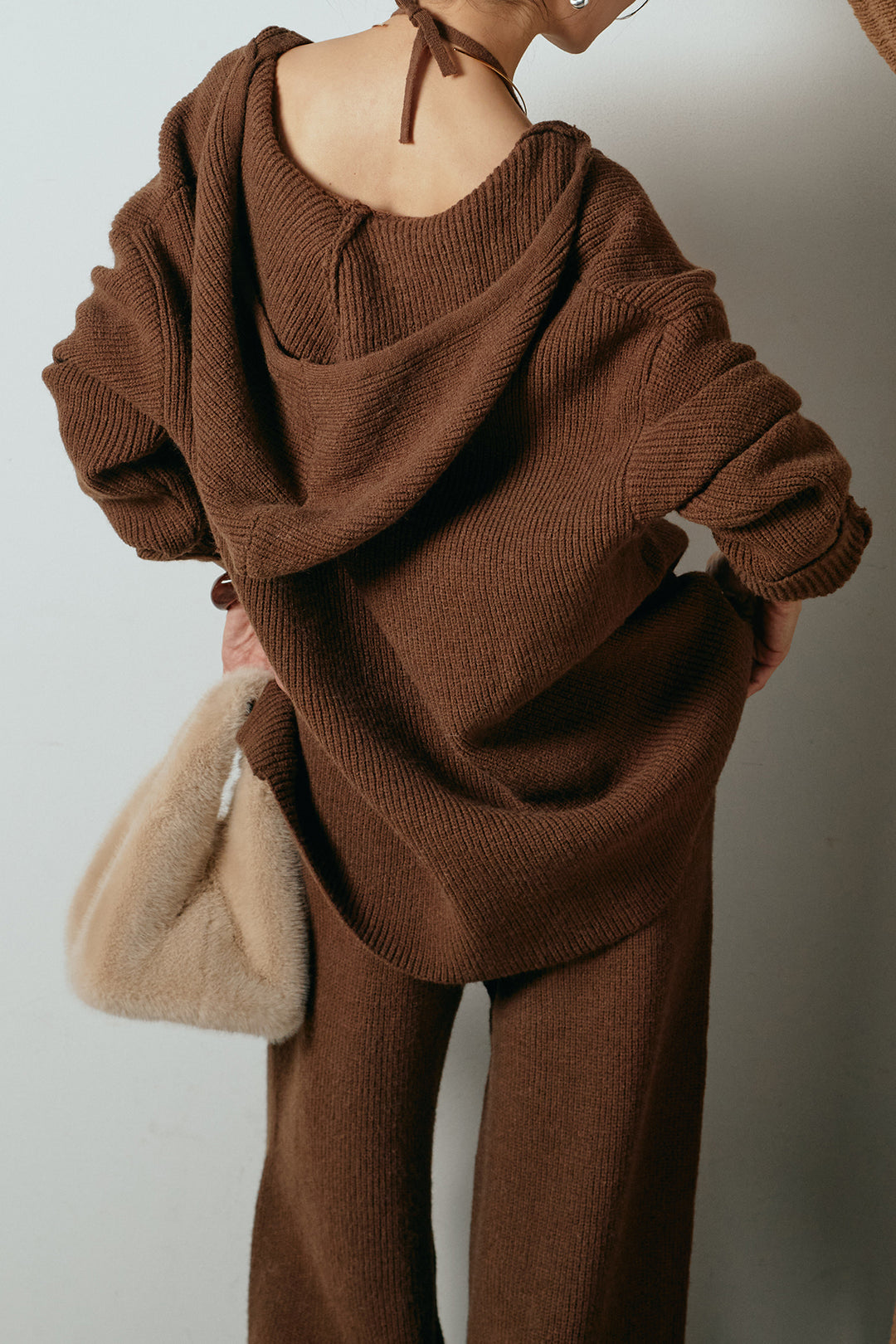 [SET]ホルターネックケーブルニットSETUP