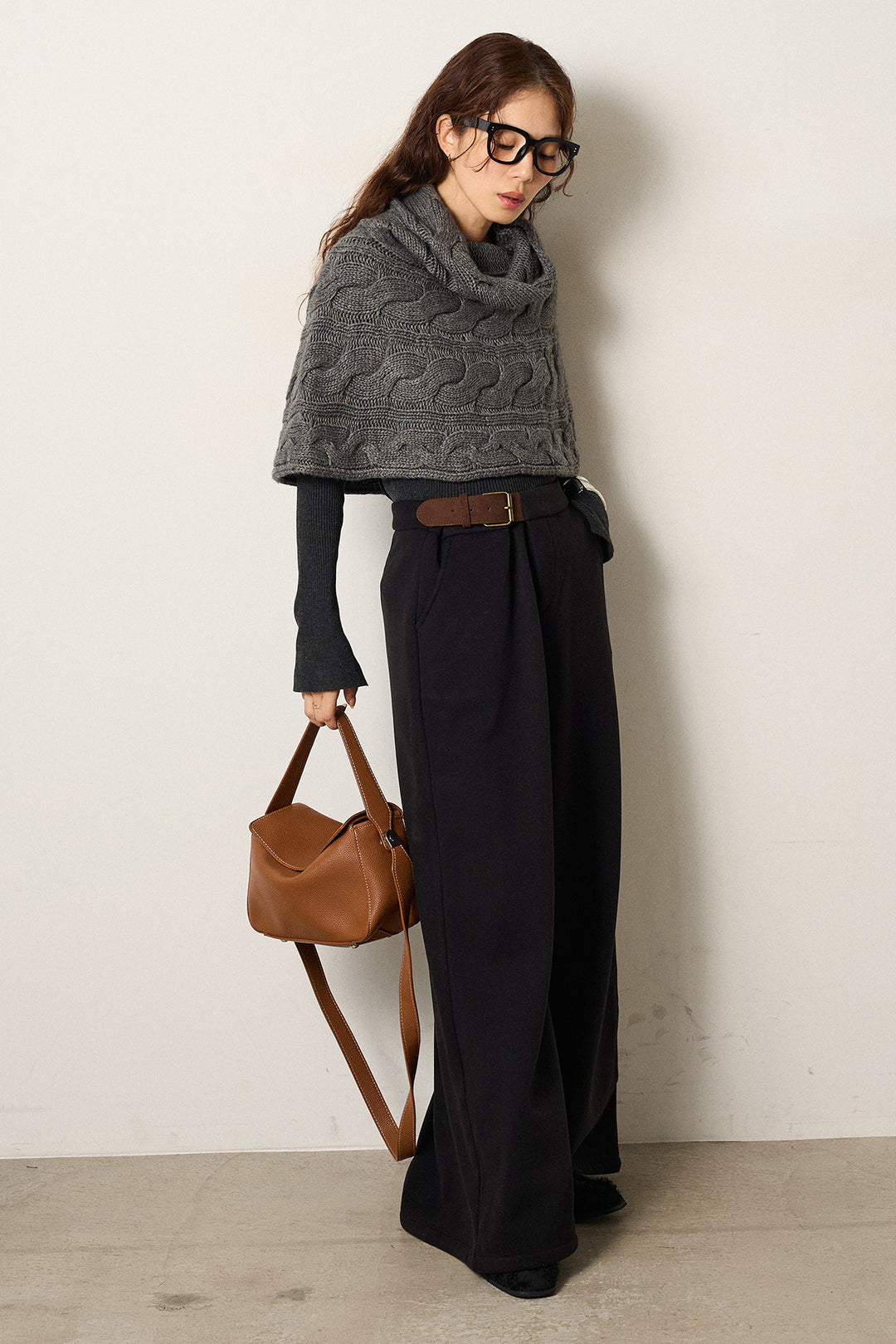 [SET]ケーブル編みケープレイヤードニット+サイドベルトパンツ(2set)