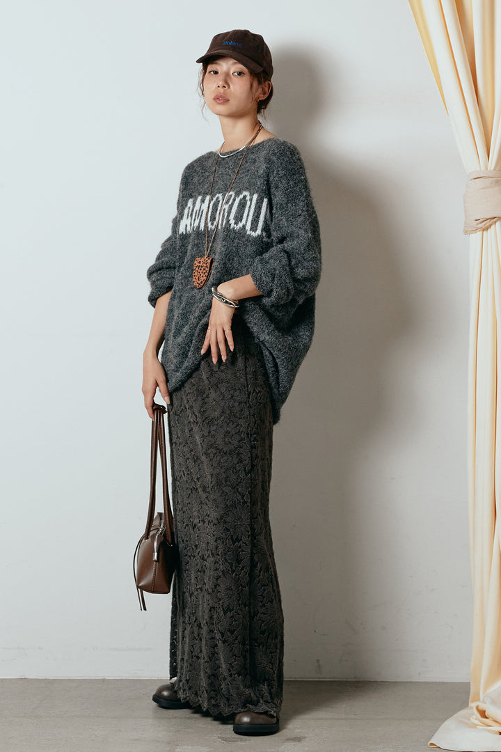 [SET]フロントロゴデザインニットトップス+花柄刺繍ベロアフレアスカート(2set)