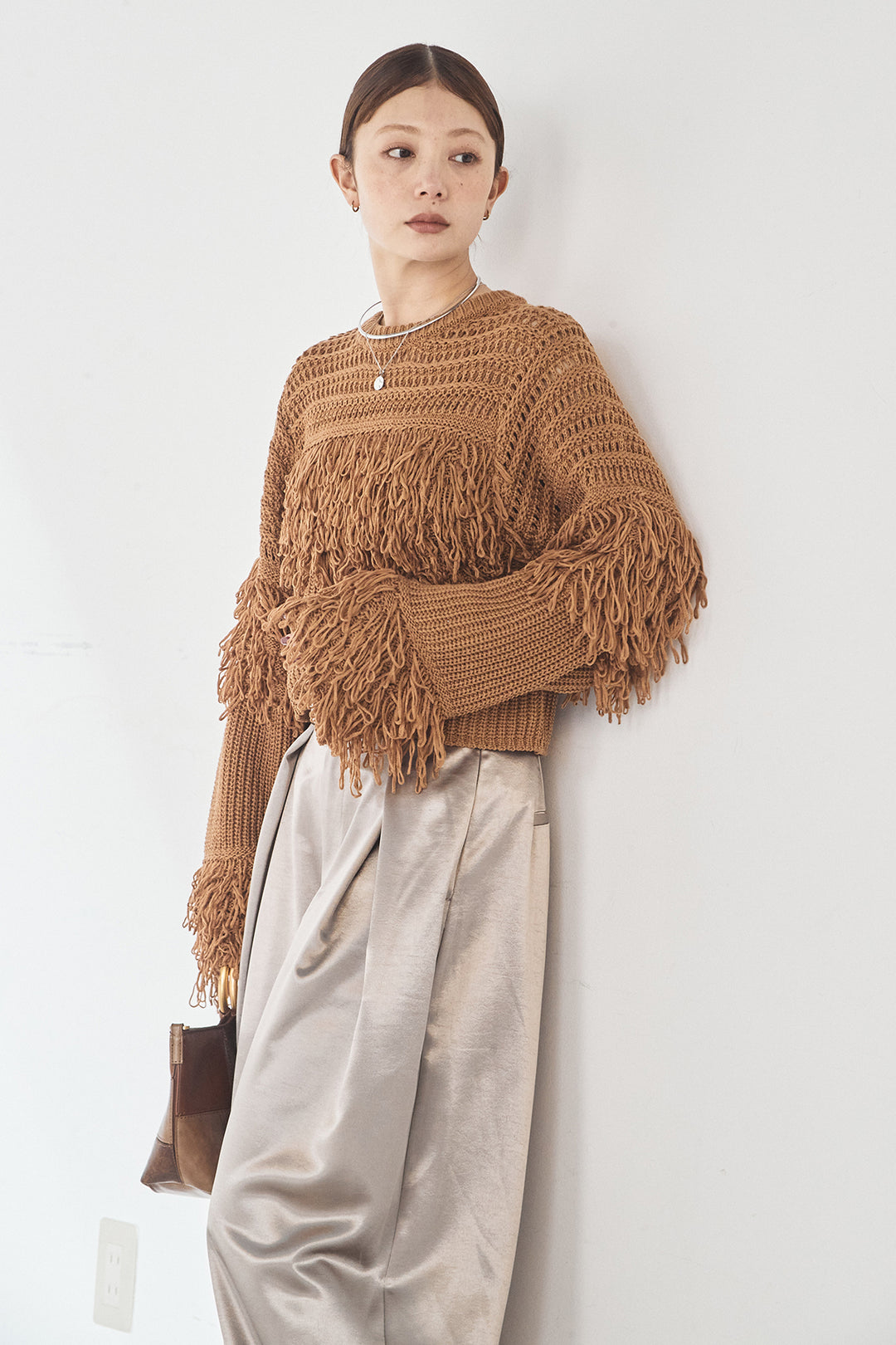 [SET]メッシュフリンジ切り替えプルオーバー+サテンタックワイドパンツ(2set)