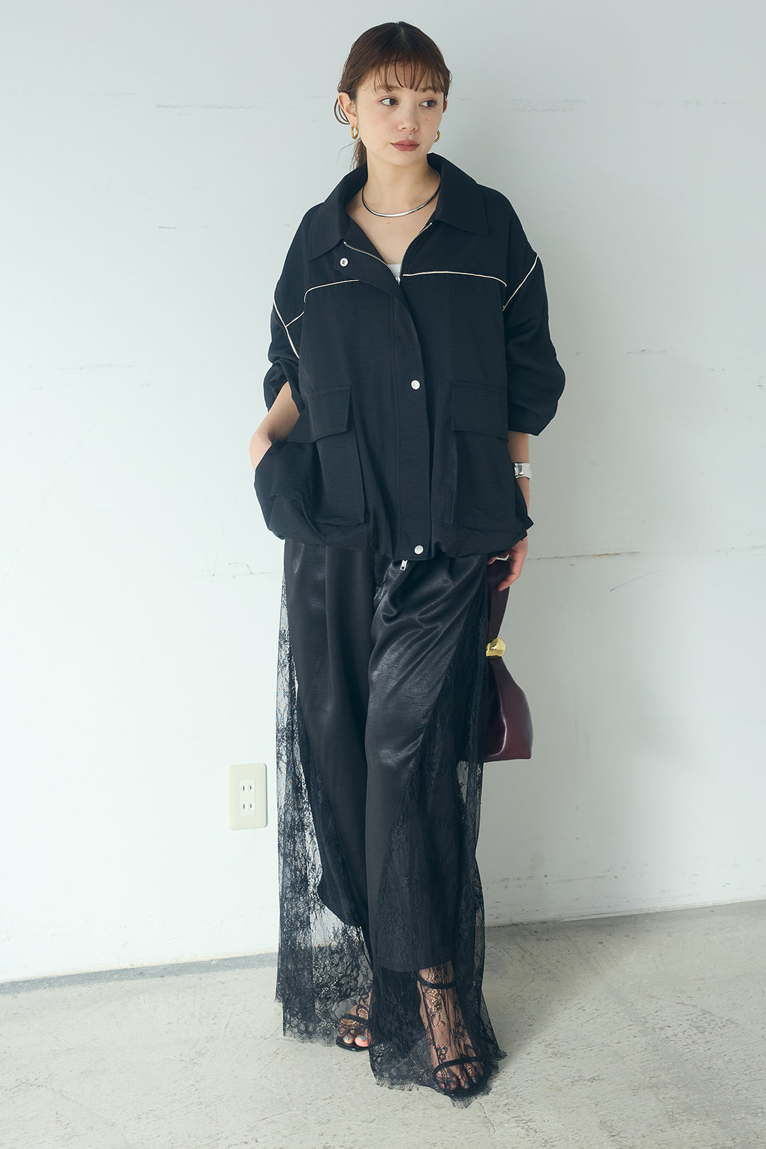 [SET]合繊ツイルバルーンジャケット+サテンレース切り替えタックパンツ(2set)