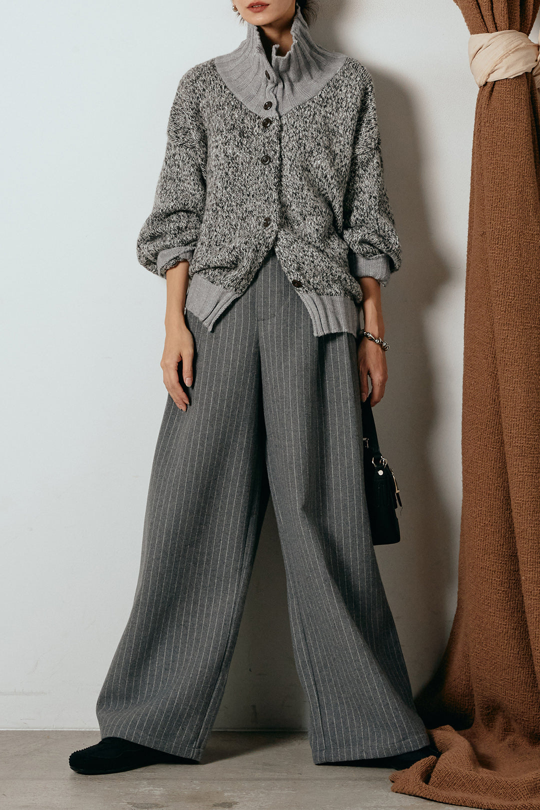 [SET]ハイネックミックスニットカーディガン+ウールライクストライプパンツ(2set)