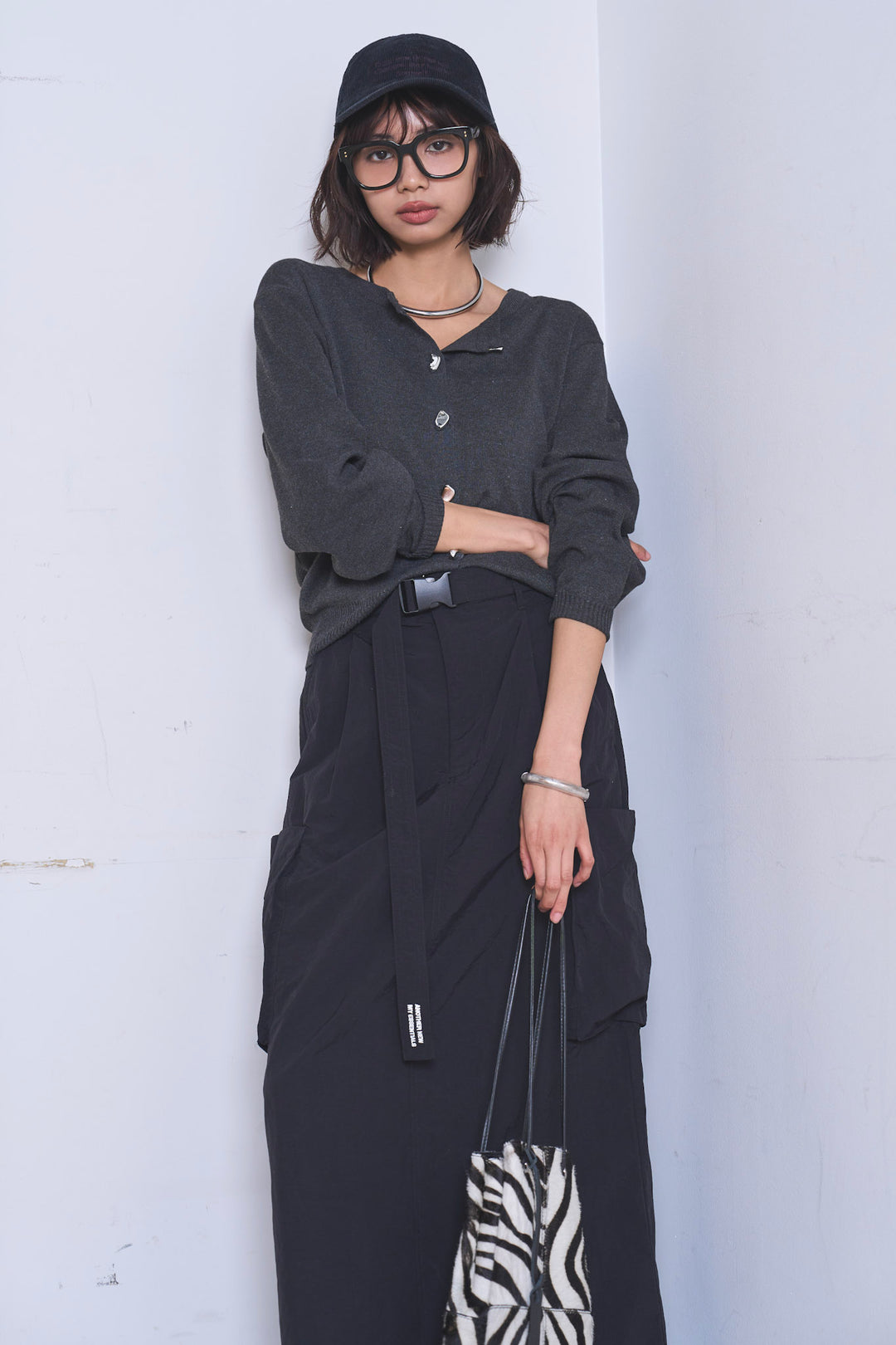 [SET]リサイクルポリニュアンス釦カーデ+撥水加工ナイロンスカート(2set)