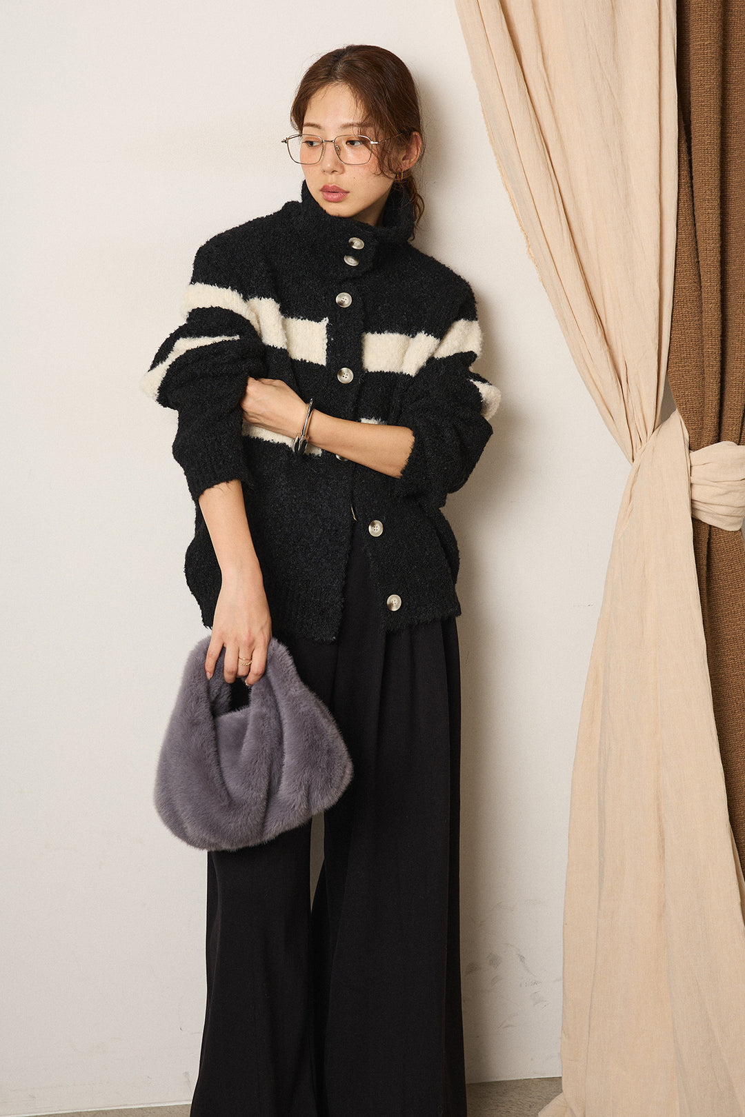 [SET]ハイネックボーダーニットカーディガン+フェイクレザー太ベルト付きタックワイドパンツ(2set)