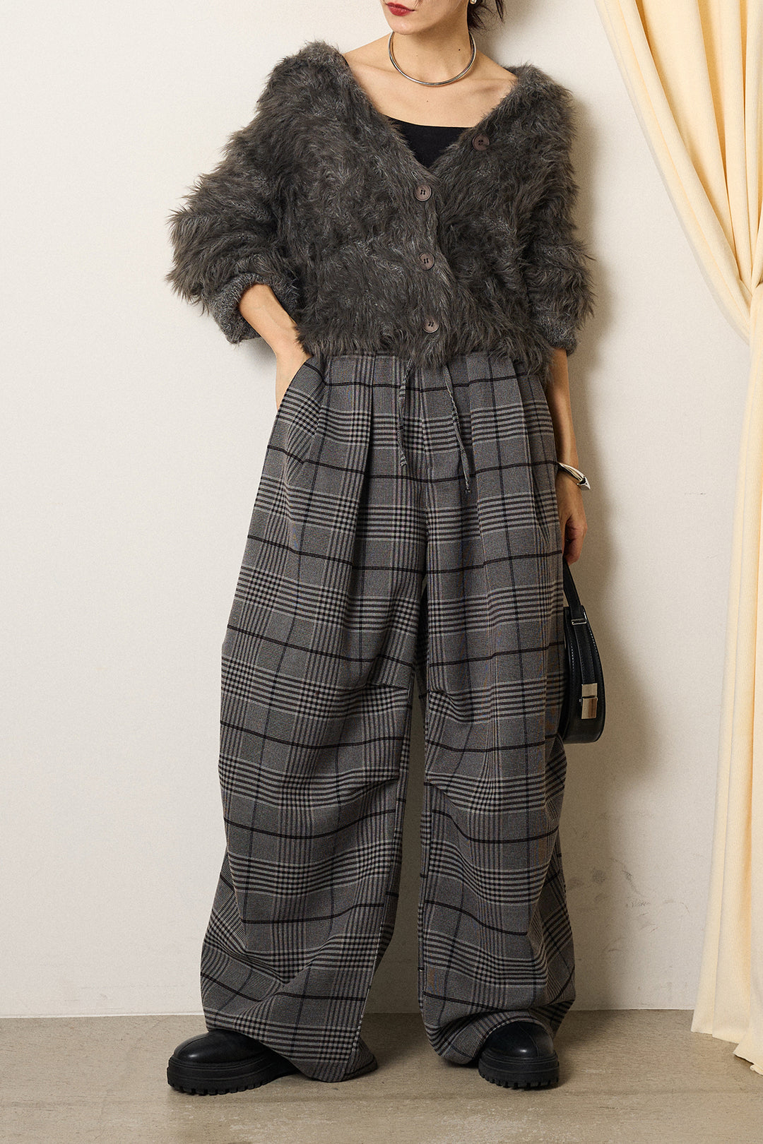 [SET]襟付きシャギーニットカーディガン+グレンチェックルーズタックパンツ(2set)