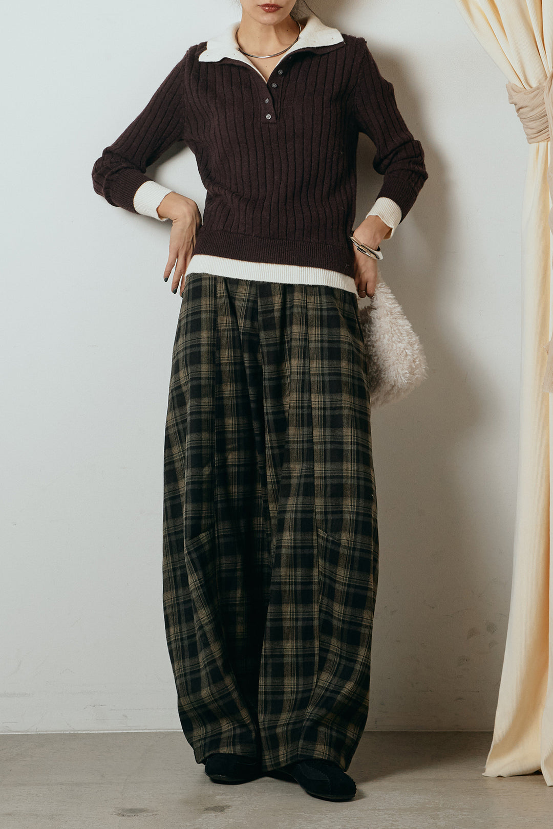 [SET]レイヤード風リブニットトップス+ベルト付きタータンチェックカーブワイドパンツ(2set)