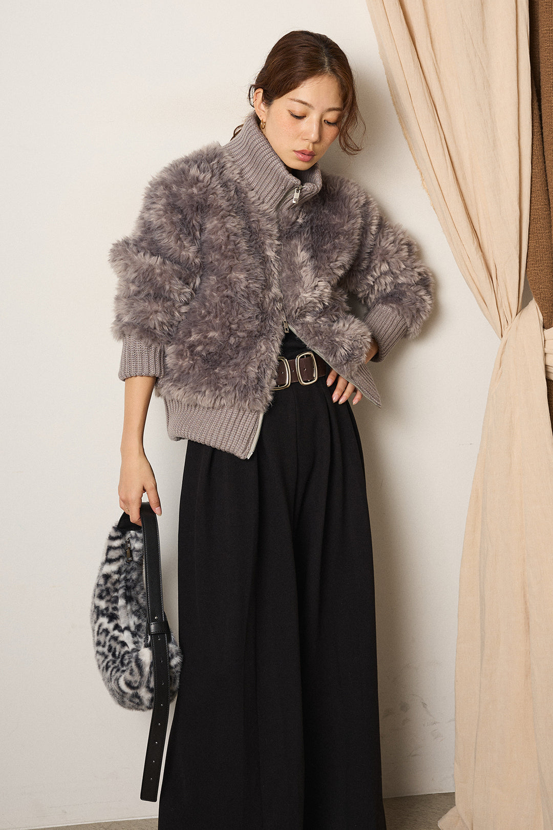 [SET]ハイネックボアブルゾン+フェイクレザー太ベルト付きタックワイドパンツ(2set)