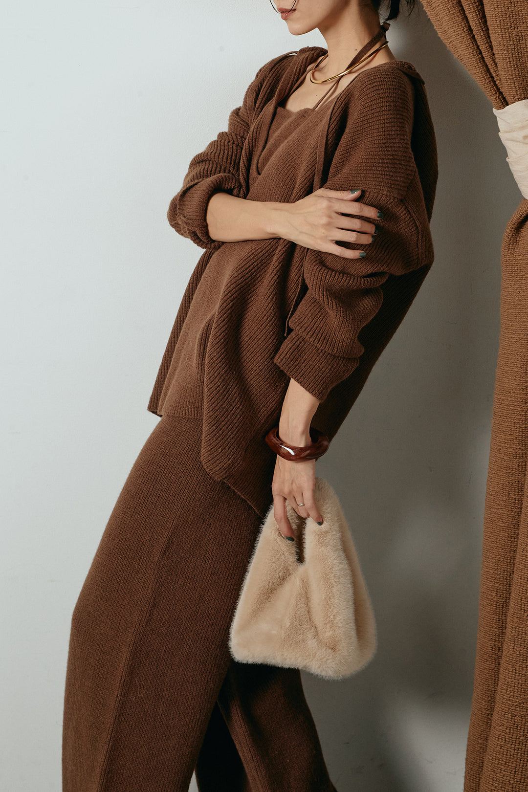 [SET]ホルターネックケーブルニットSETUP