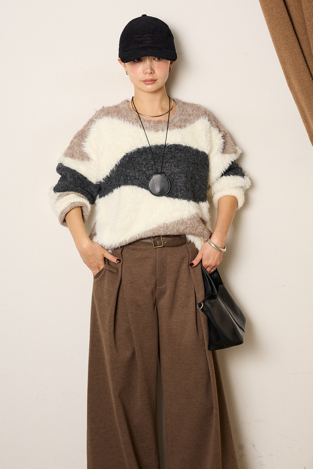 [SET]シャギーウェーブ柄クルーネックニットトップス+細ベルト付き起毛タックワイドパンツ(2set)