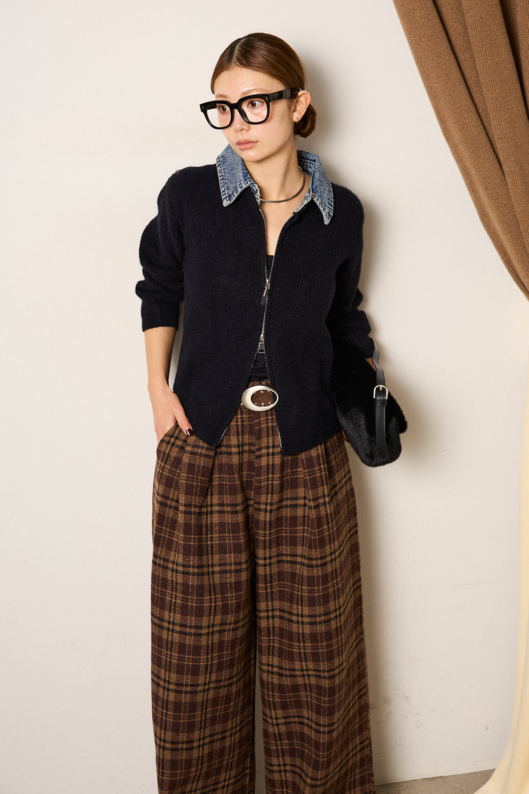 [SET]デニム襟ダブルジップニットトップス+スタッズデザインベルトタータンチェックパンツ(2set)