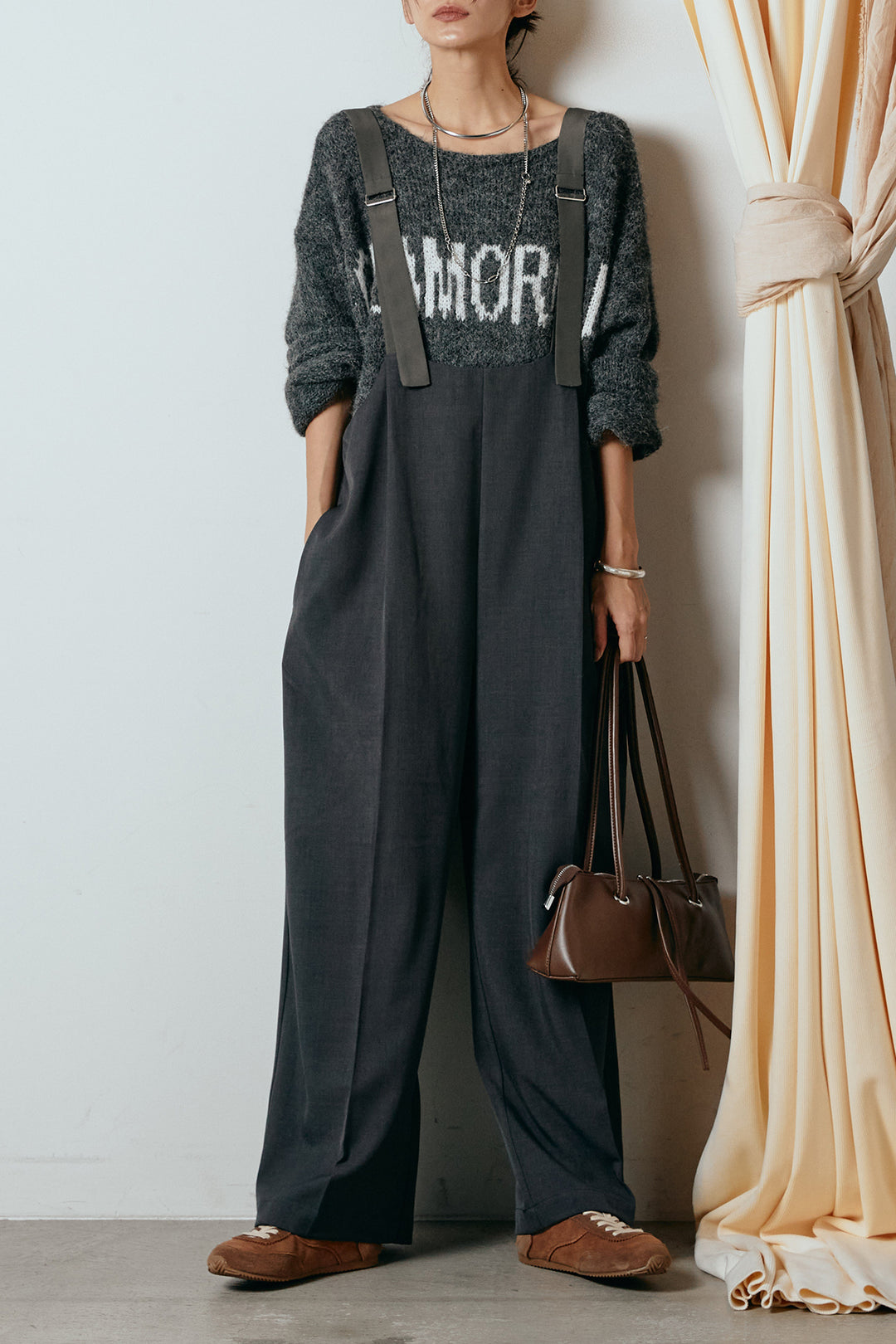 [SET]フロントロゴデザインニットトップス+ワイドツイルサロペット(2set)